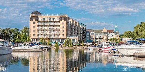 9 Harbour Street E 6412/14, Collingwood, On L9y 5b5