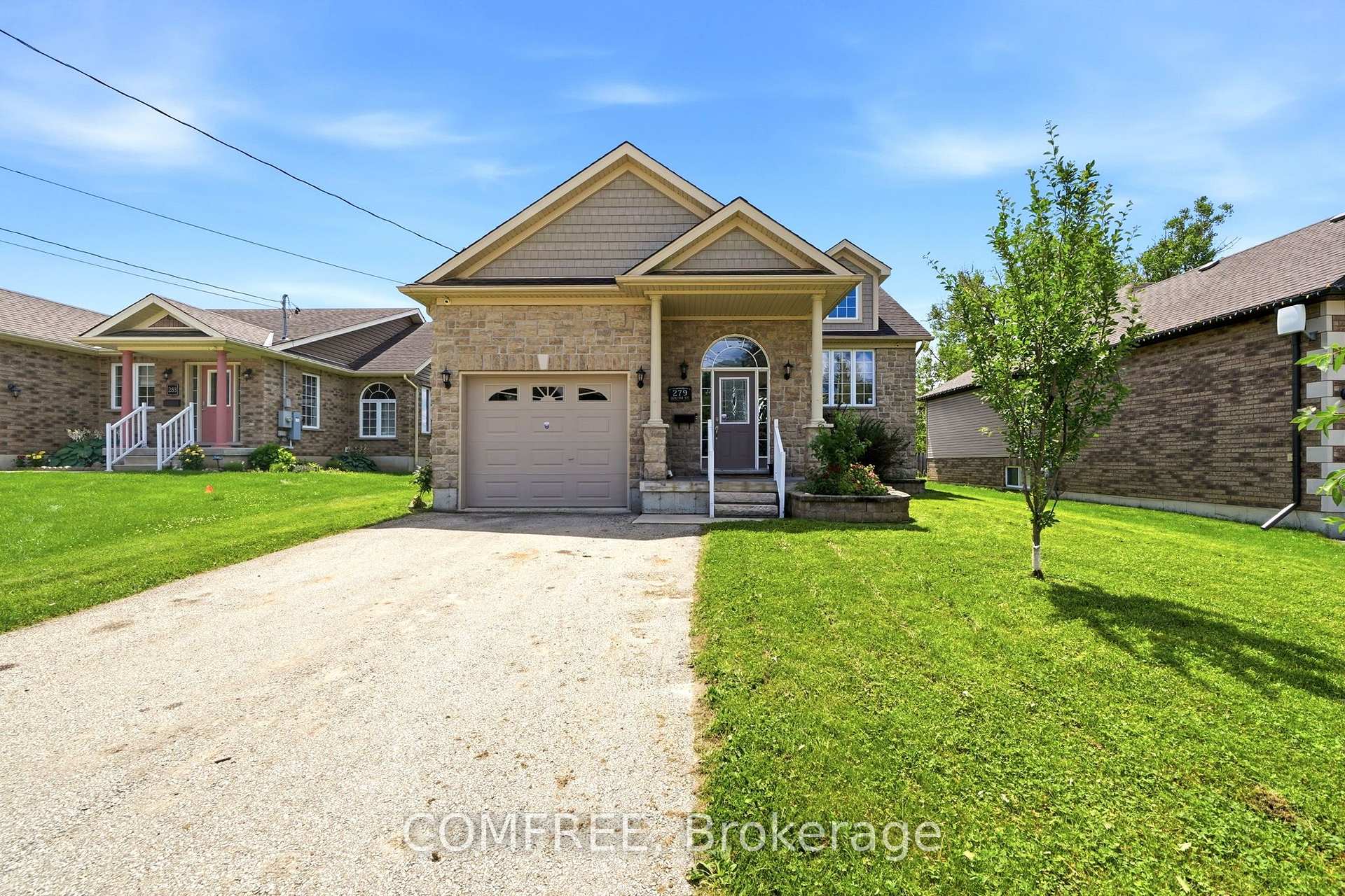 46 Marni Lane, Springwater, On L0l 2k0