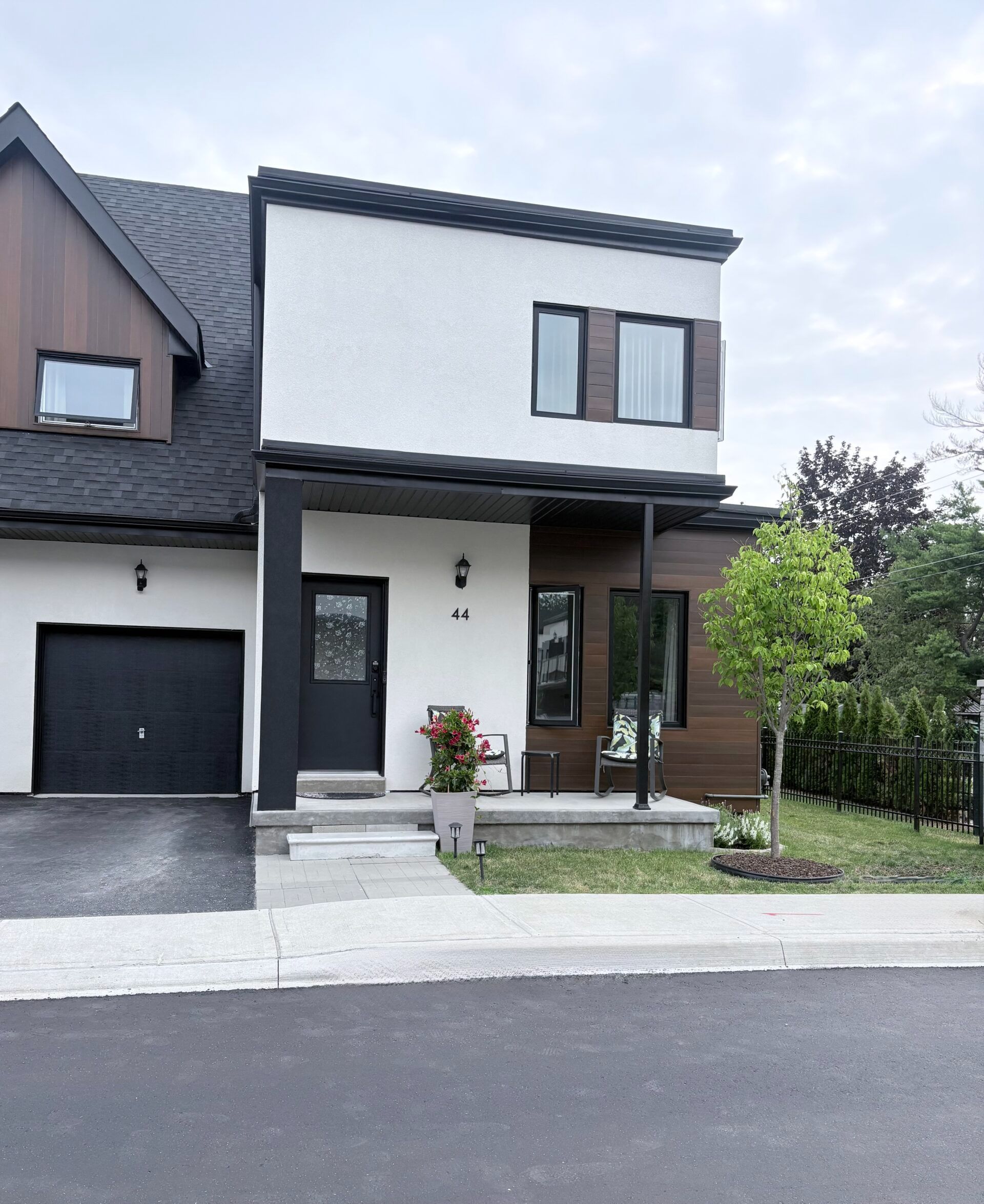 44 Ruby Crescent, Orillia, On L3v 8m3