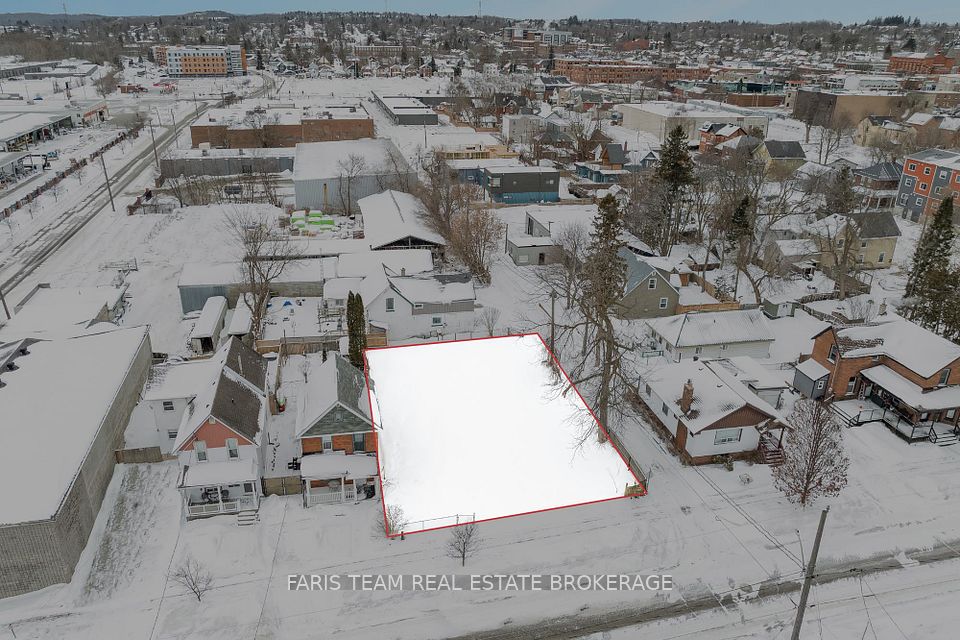 105 Matchedash Street S, Orillia, On L3v 4w9