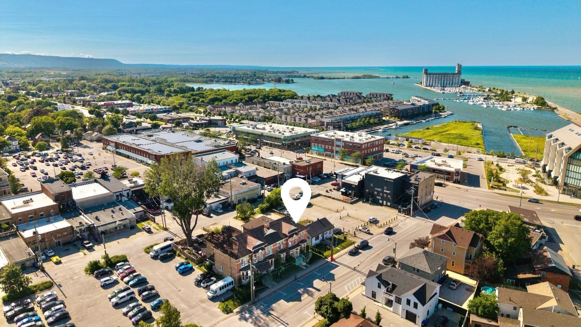 36 Saint Marie Street, Collingwood, On L9y 3k1