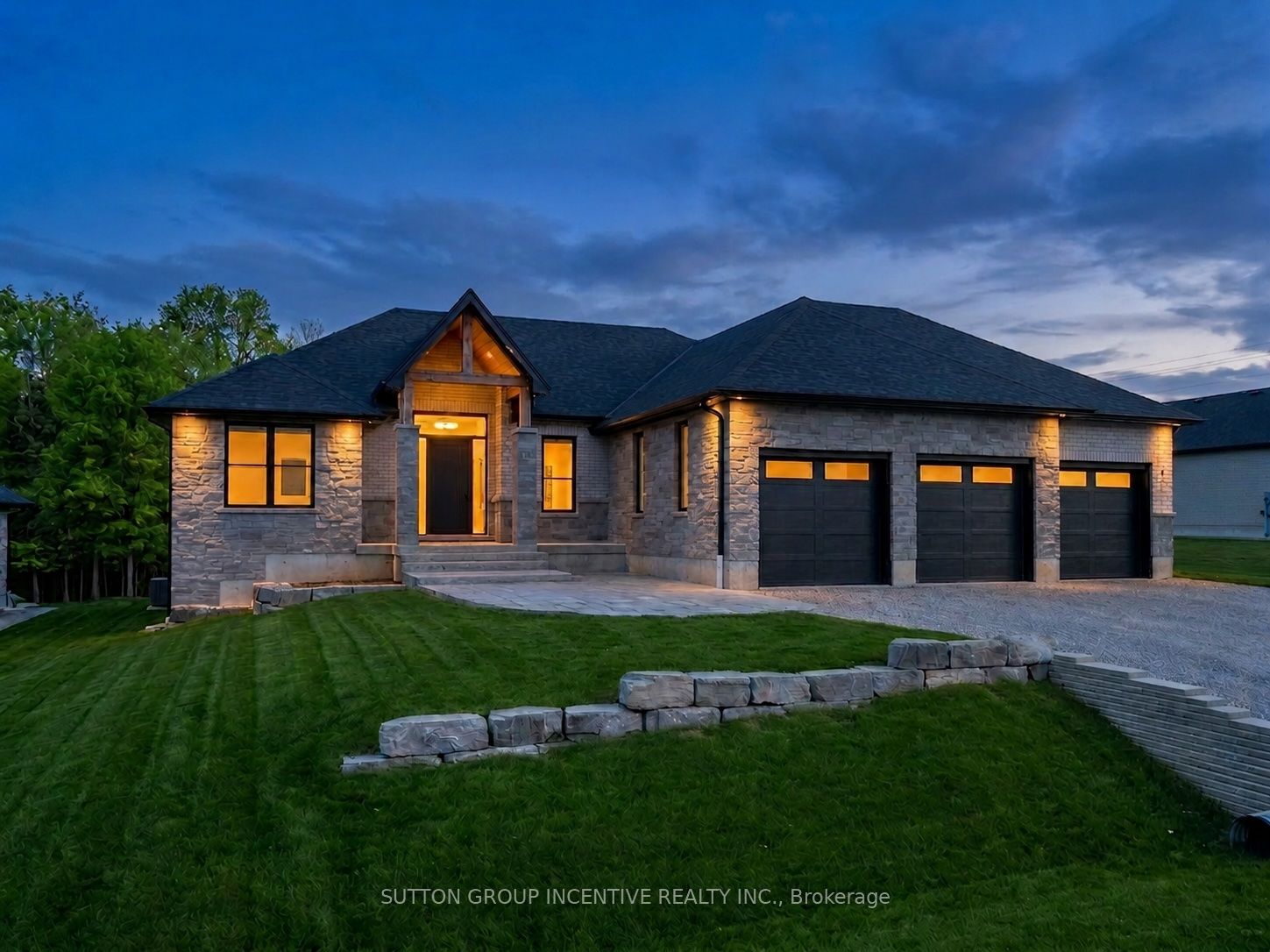 5 Jean Miller Court, Springwater, On L9x 2b1