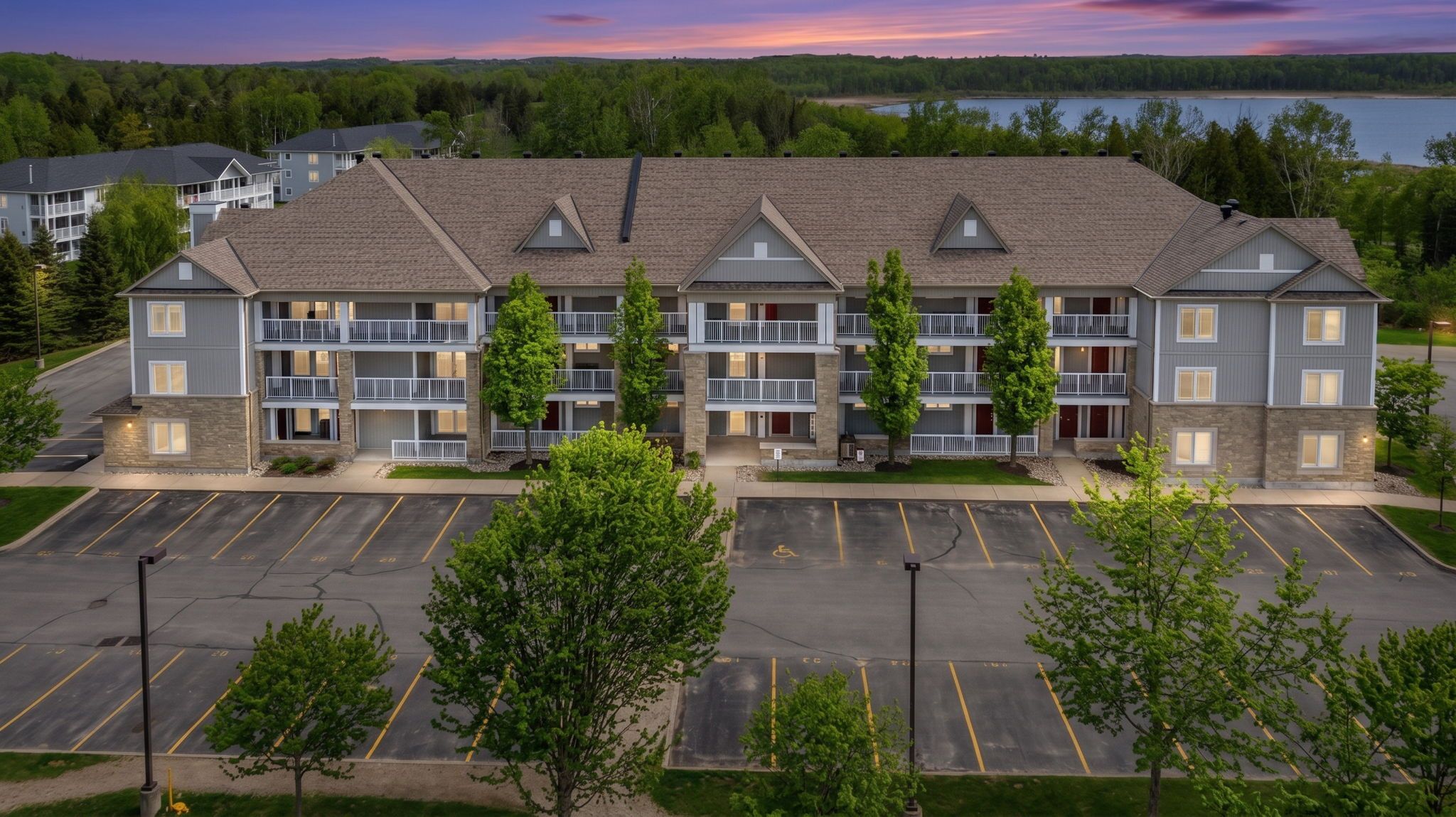 40 Mulligan Lane 307, Wasaga Beach, On L9z 0c5