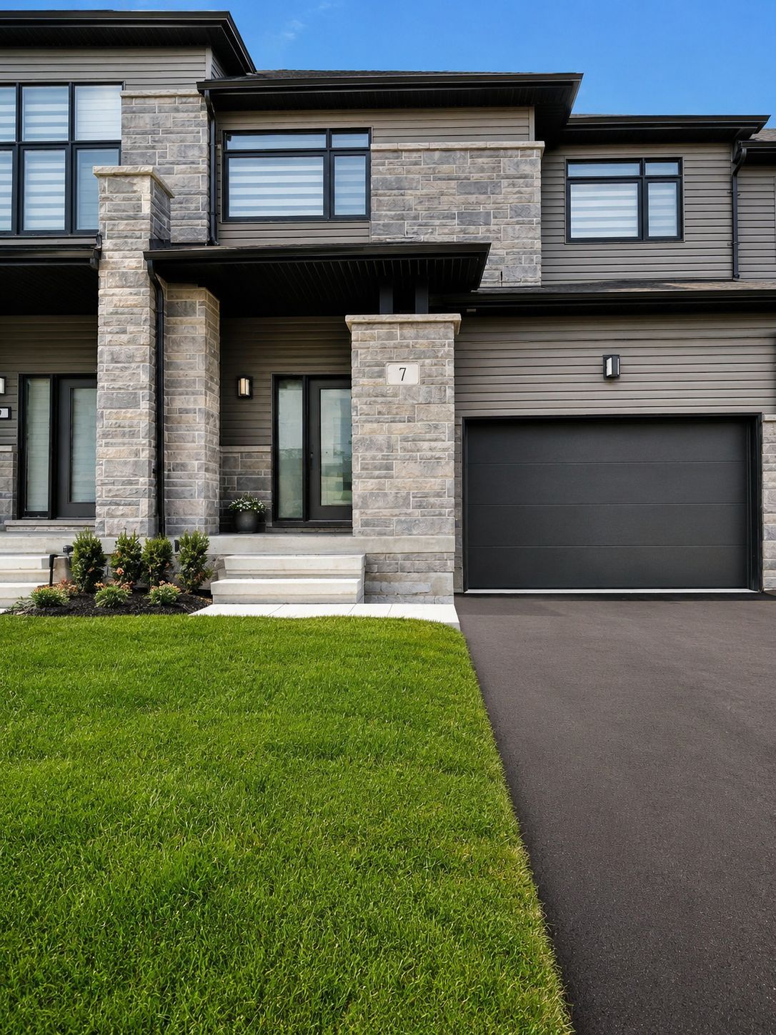 7 Federica Crescent, Wasaga Beach, On L9z 0n5