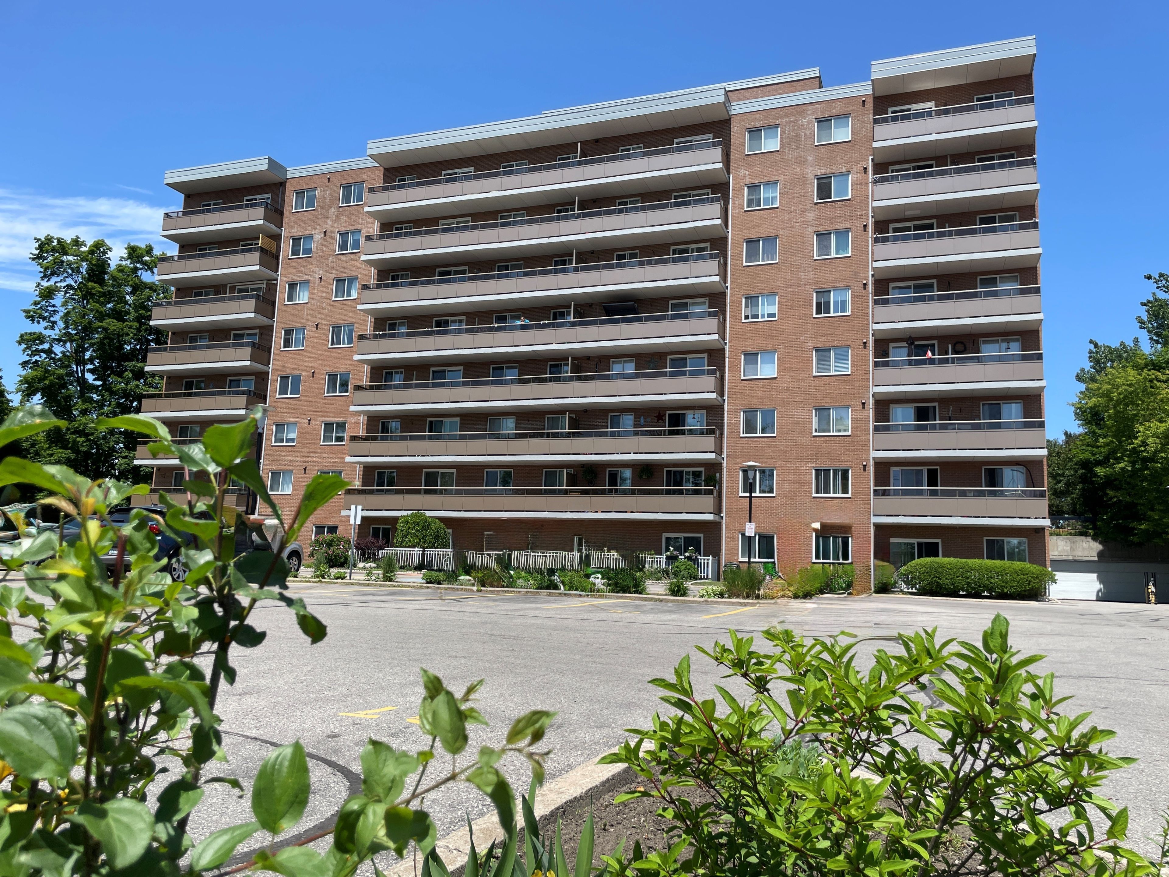 414 Blake Street 306, Barrie, On L4m 5j7