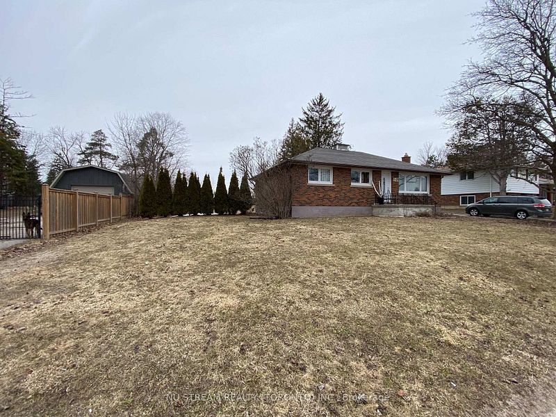 548 Big Bay Point Road, Barrie, On L4n 3z5