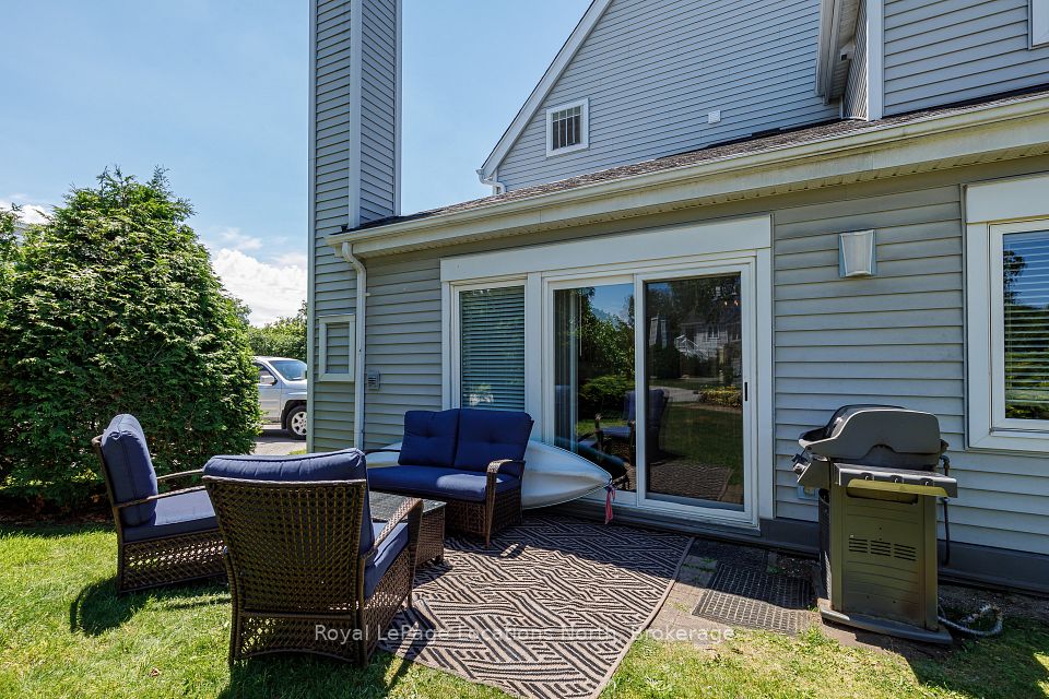 55 Trott Boulevard 139, Collingwood, On L9y 5b8