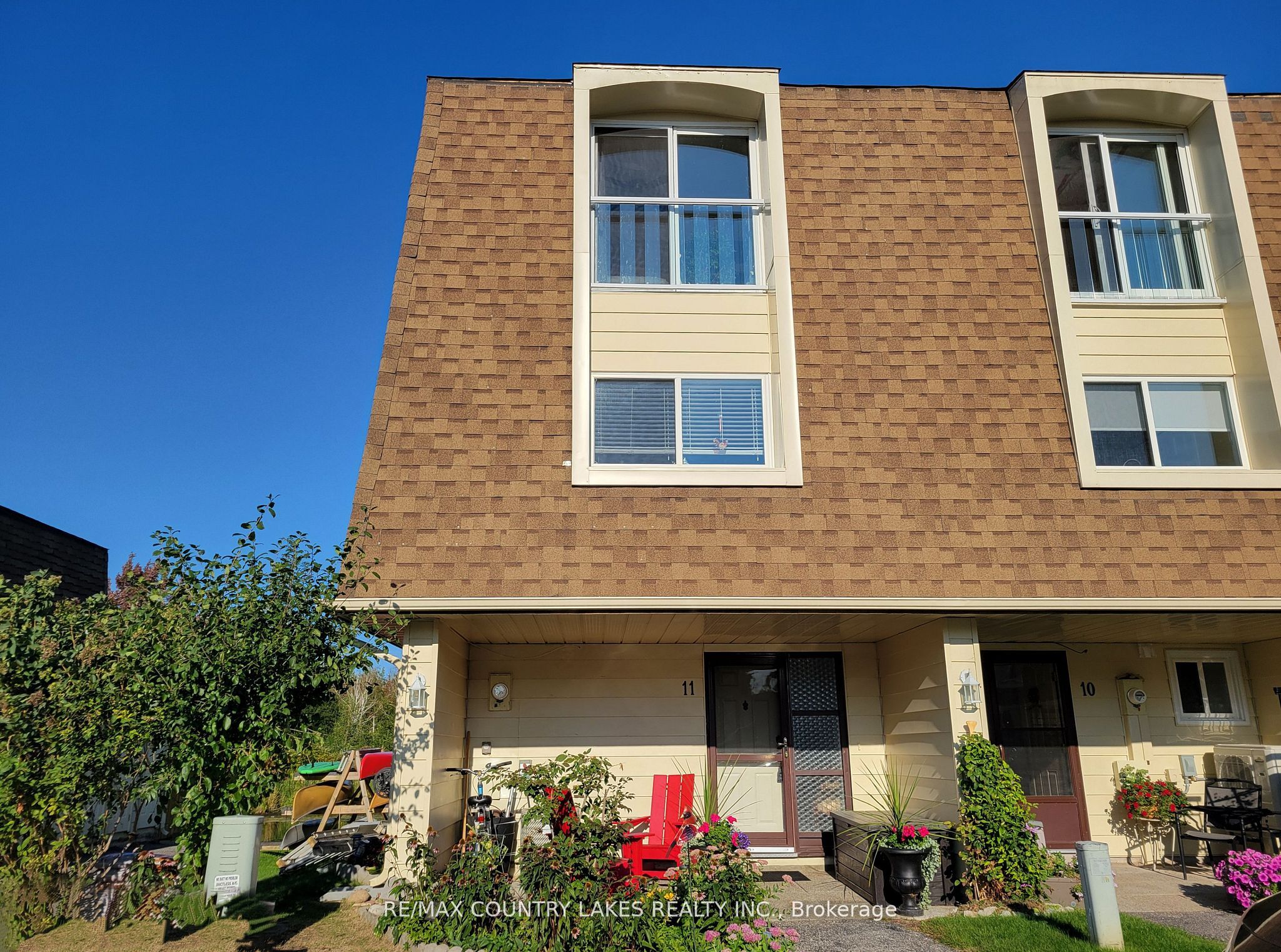 4 Paradise Boulevard 11, Ramara, On L0k 1b0