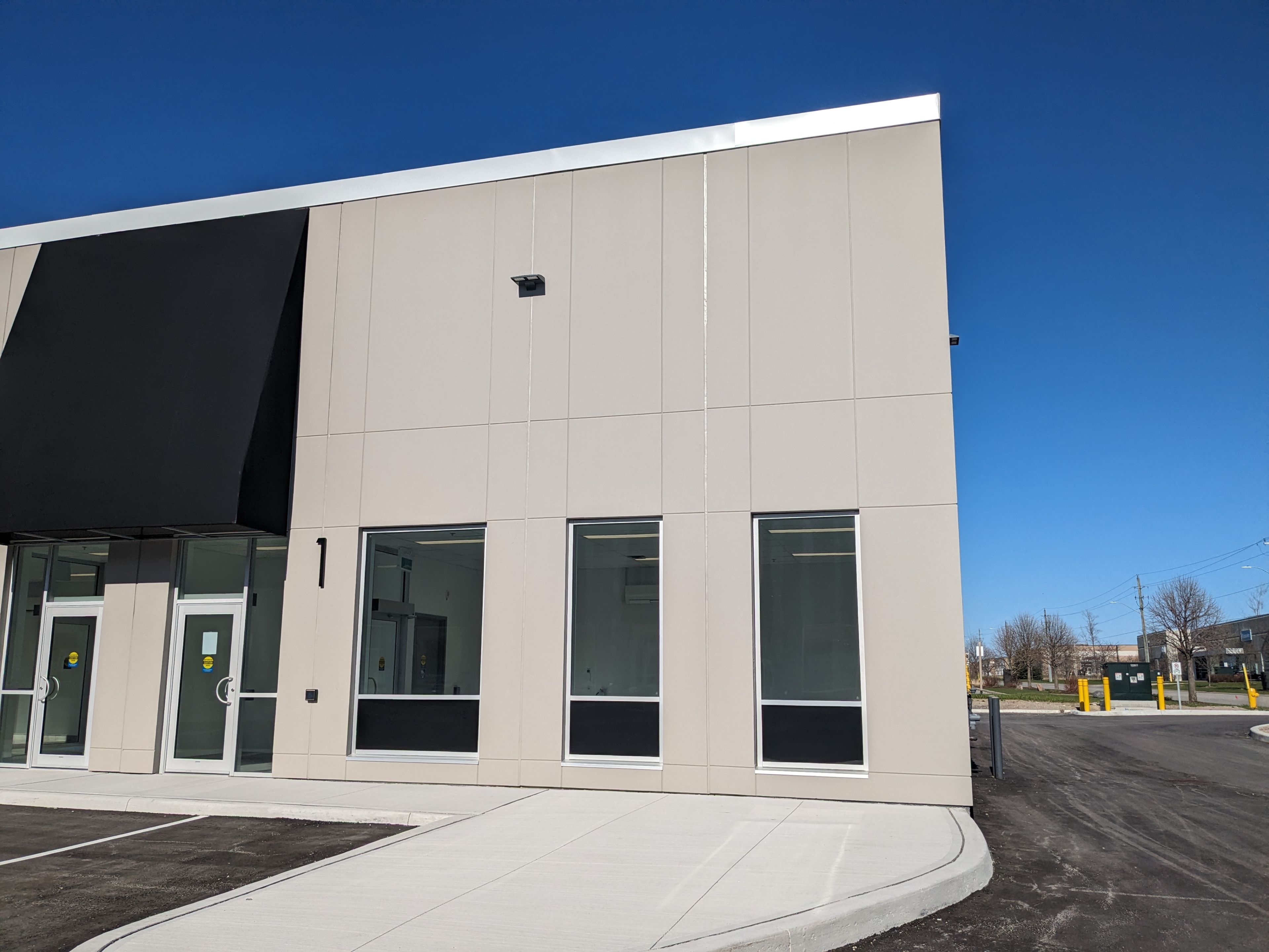251 King Street 1, Barrie, On L4n 6b5