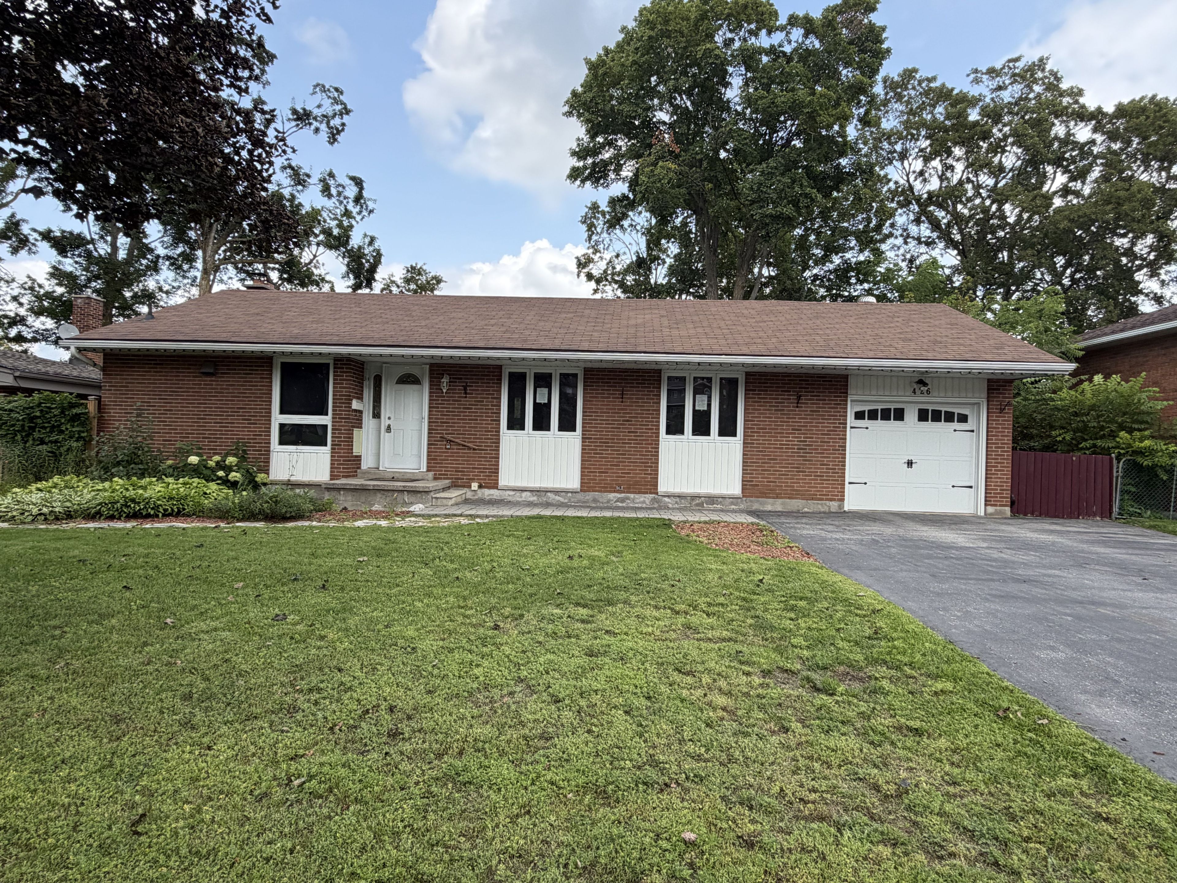 426 Highland Avenue, Orillia, On L3v 4e7