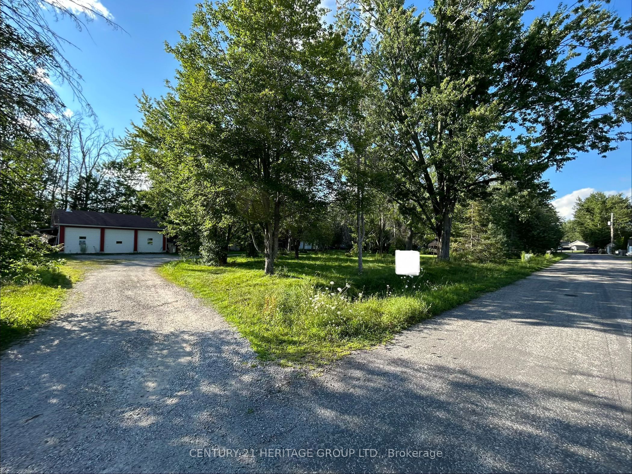 3792 Wood Avenue, Severn, On L3v 0t9