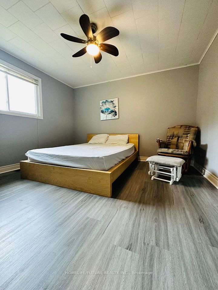 1200 Mosley Street, Wasaga Beach, On L9z 2e7