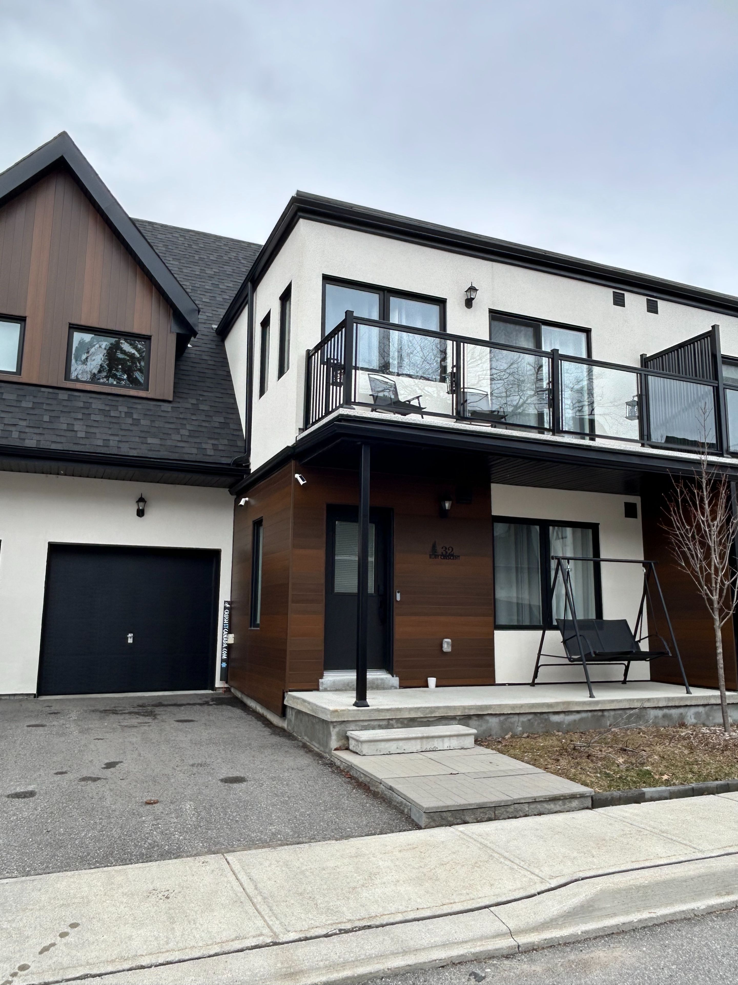 32 Ruby Crescent, Orillia, On L3v 8m3