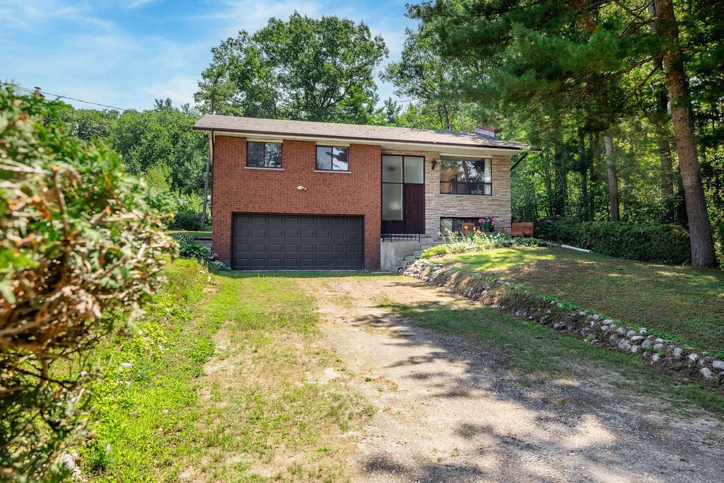 1928 Champlain Road, Tiny, On L9m 0b6