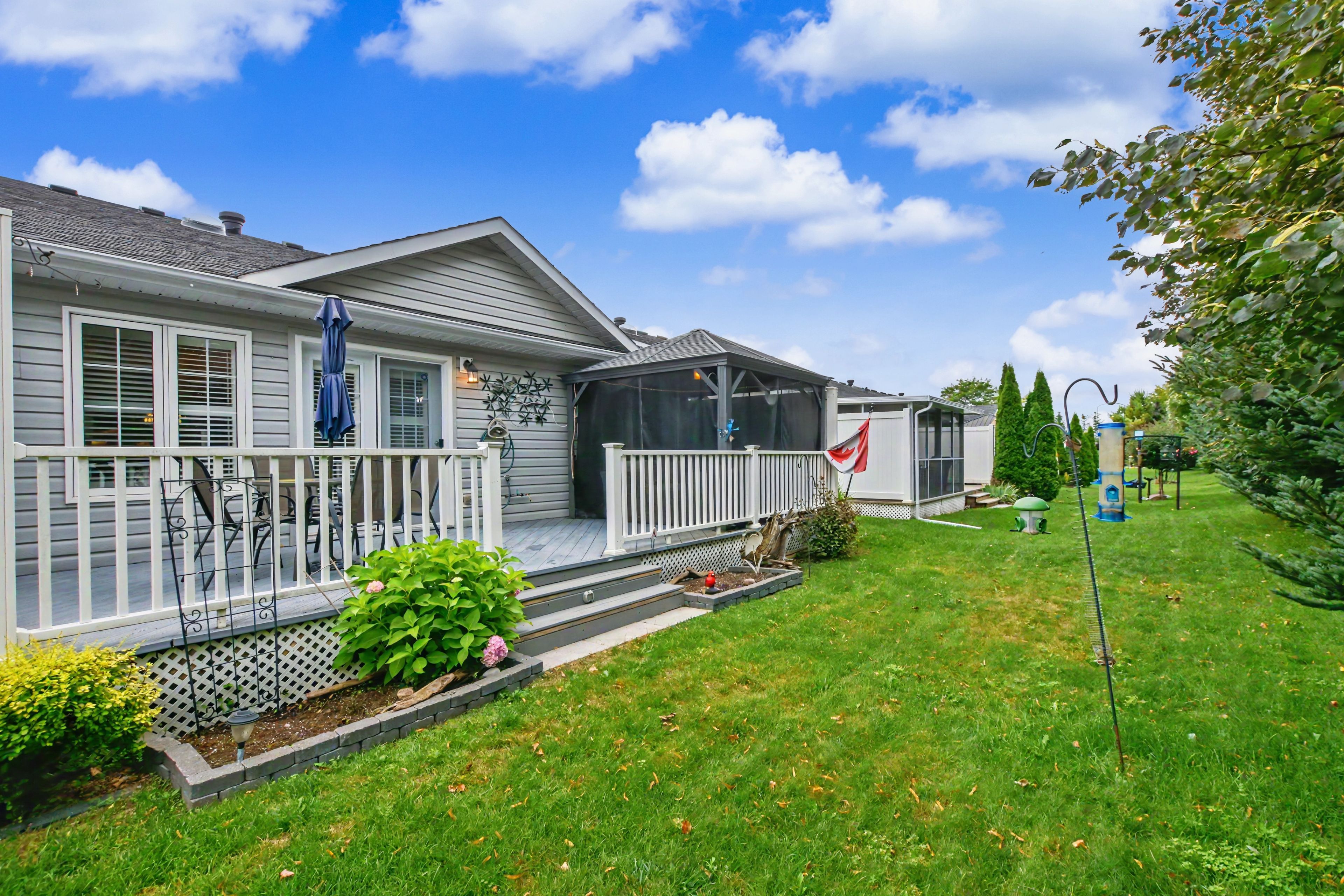 28 New York Avenue, Wasaga Beach, On L9z 3a8