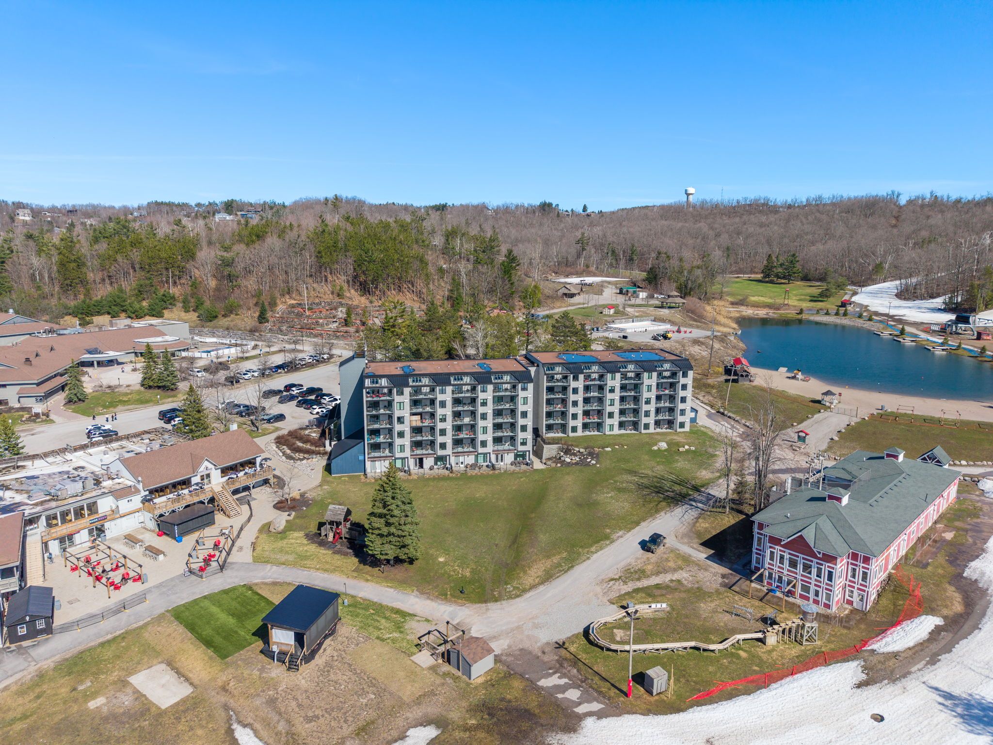 80 Horseshoe Boulevard 501, Oro-Medonte, On L4m 4y8