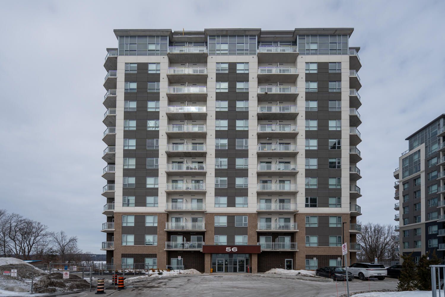 56 Lakeside Terrace 108, Barrie, On L4m 7b9