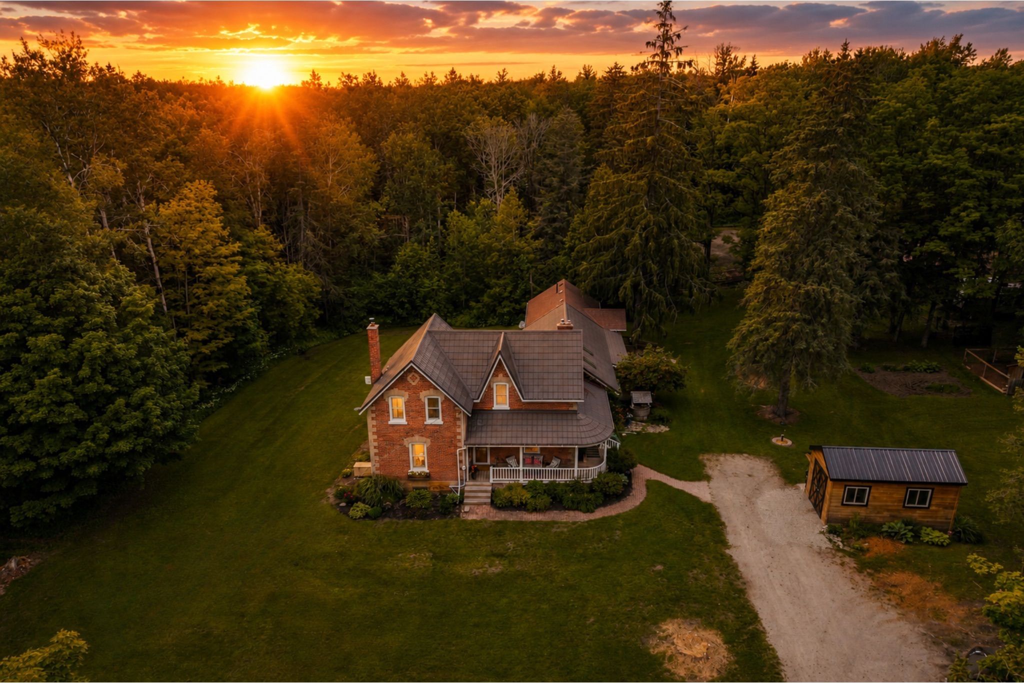 3744 Flos 4 Road W, Springwater, On L0m 1s0