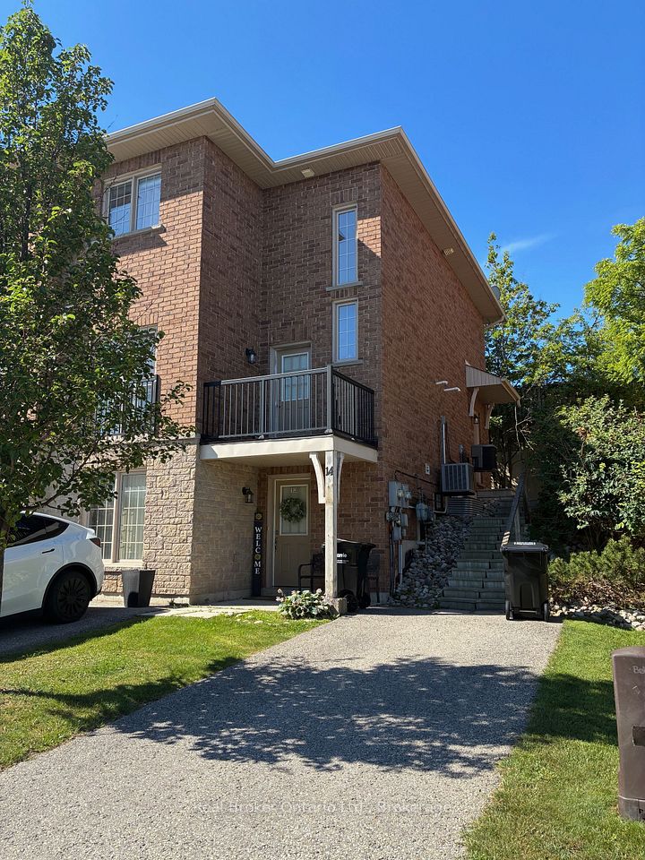 175 Stanley Street 13, Barrie, On L4m 0g2