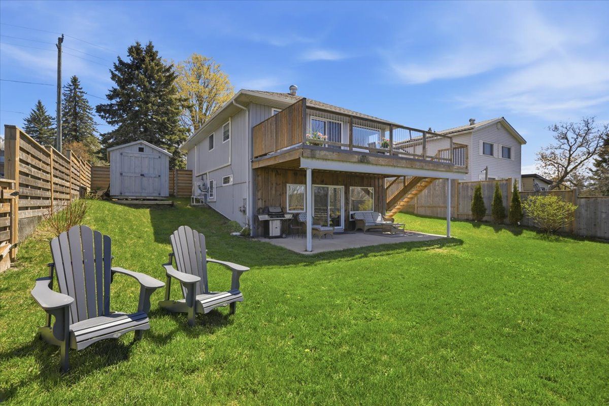 45 Water Street, Penetanguishene, On L9m 1m8