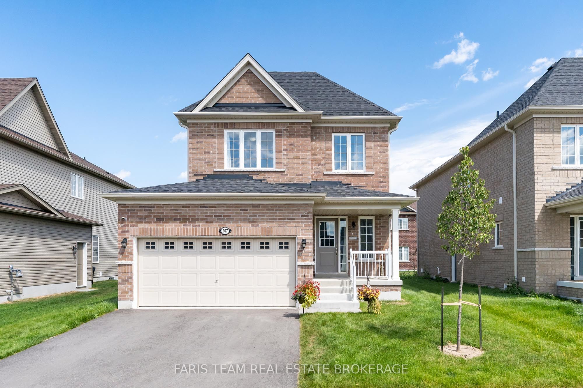 207 Cubitt Street, Clearview, On L0m 1s0