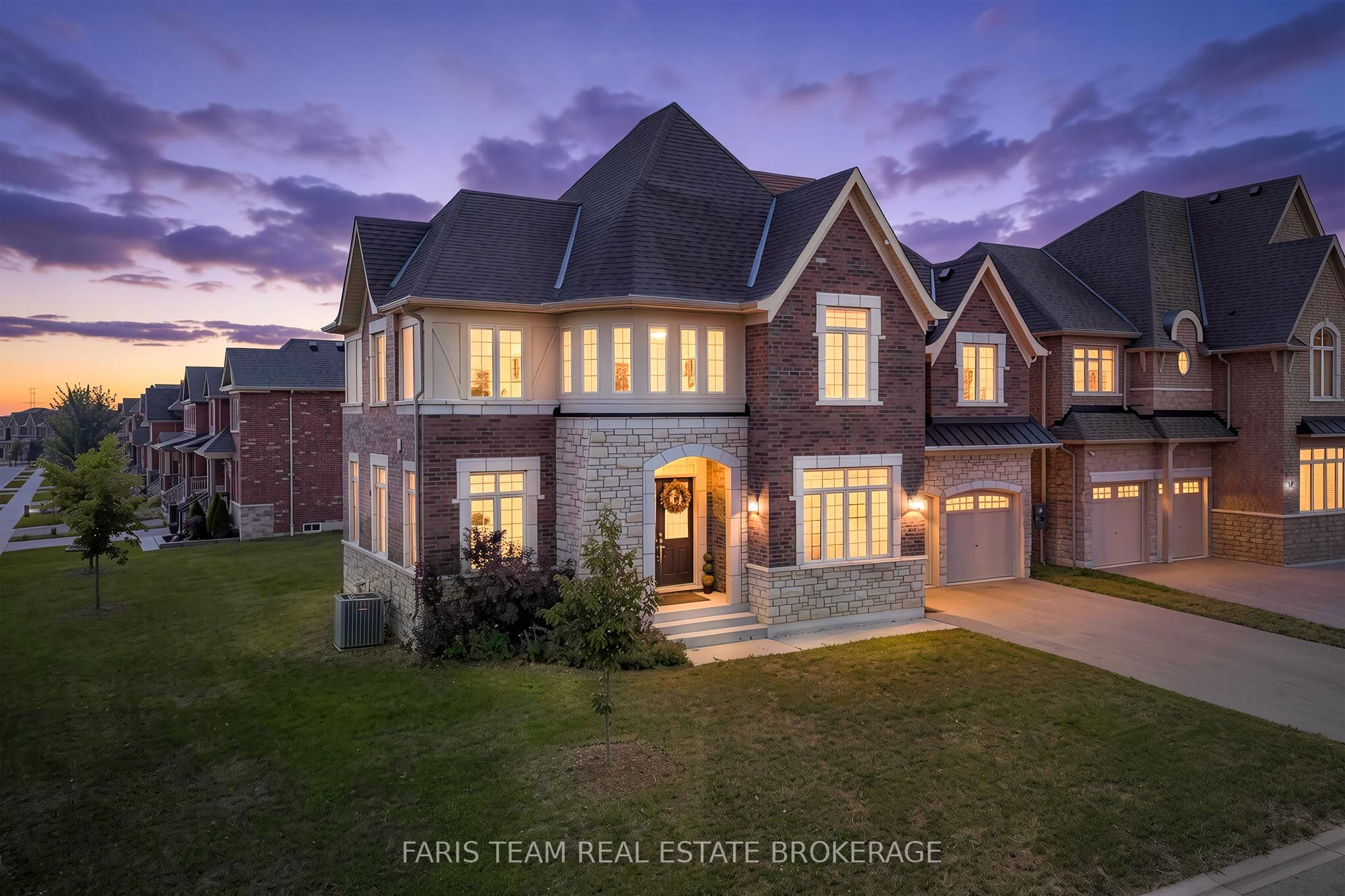 12 Thompson Way, Springwater, On L9x 2a5