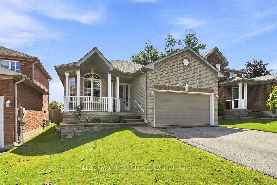 7 Stanley Street, Barrie, On L4m 6v2