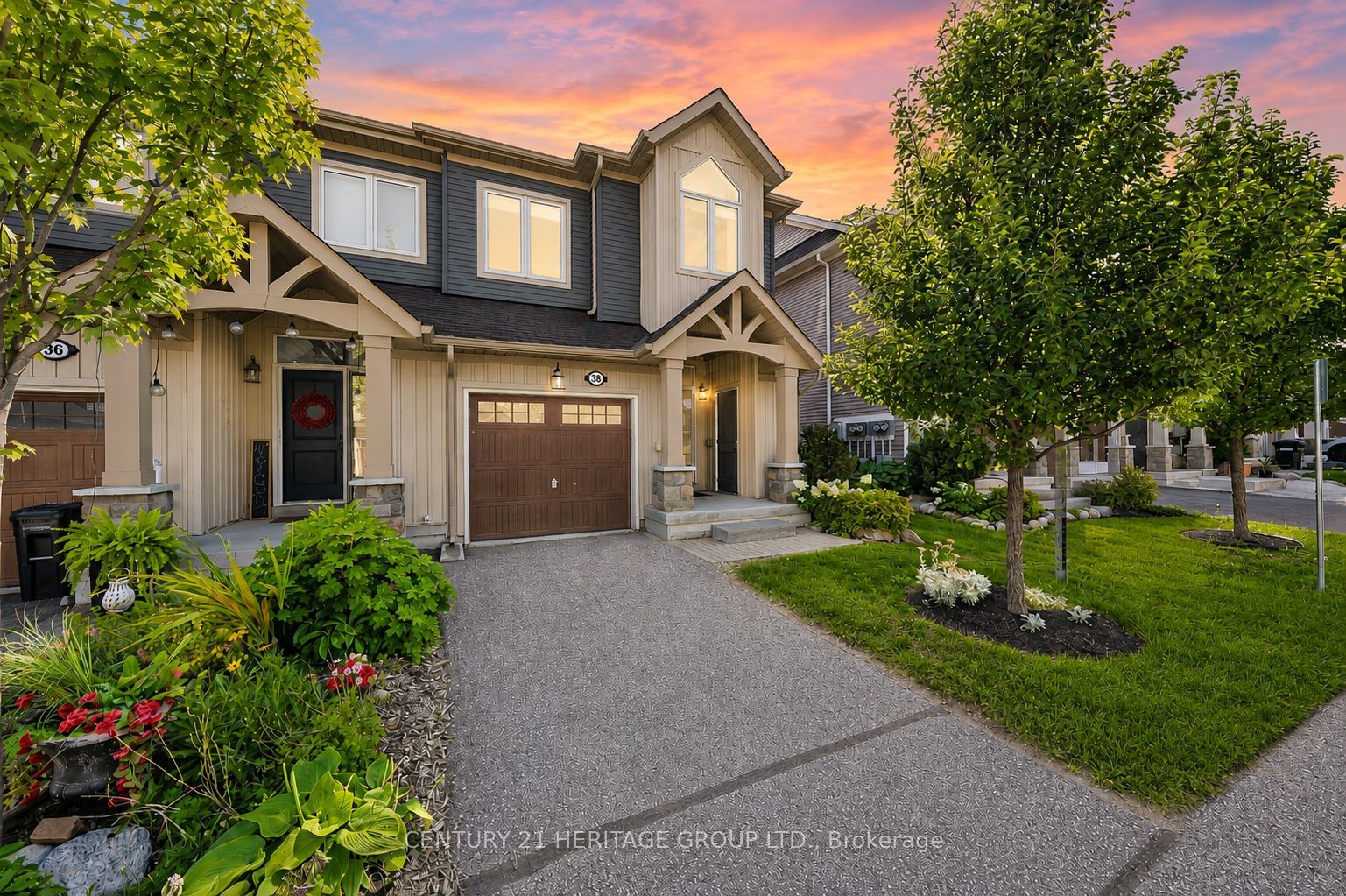 38 Lett Avenue, Collingwood, On L9y 0z5