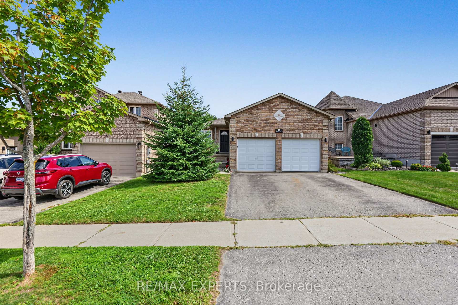 17 Michelle Drive, Barrie, On L4n 5y1