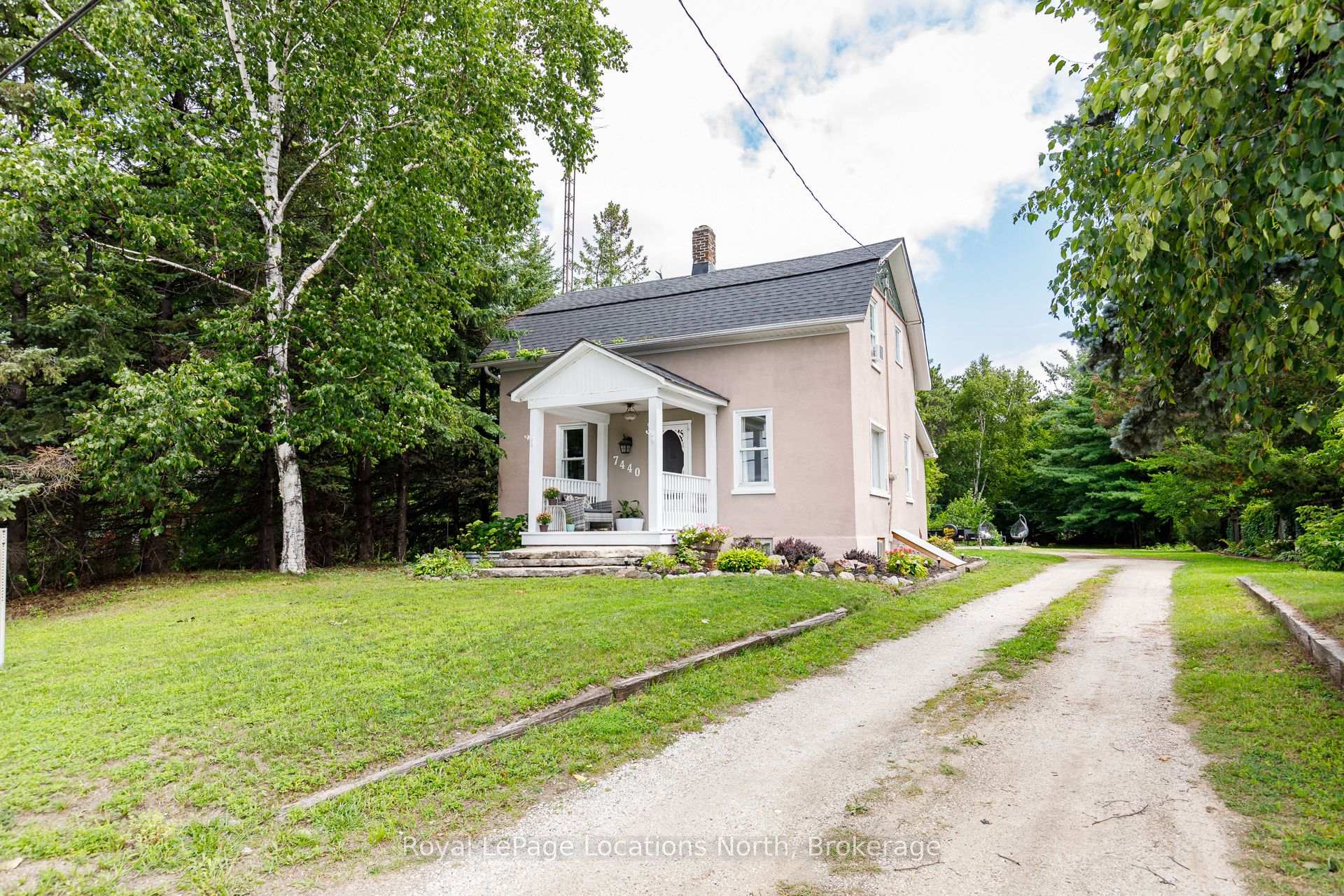 7440 Highway # 26, Clearview, On L0m 1s0