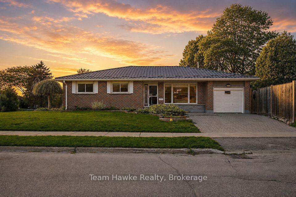 958 Montreal Street, Midland, On L4r 1h2