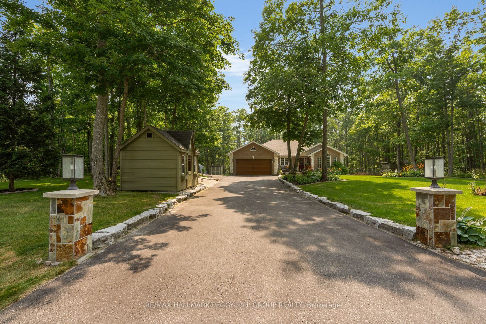 6 Maplehill Drive, Oro-Medonte, On L0l 2l0