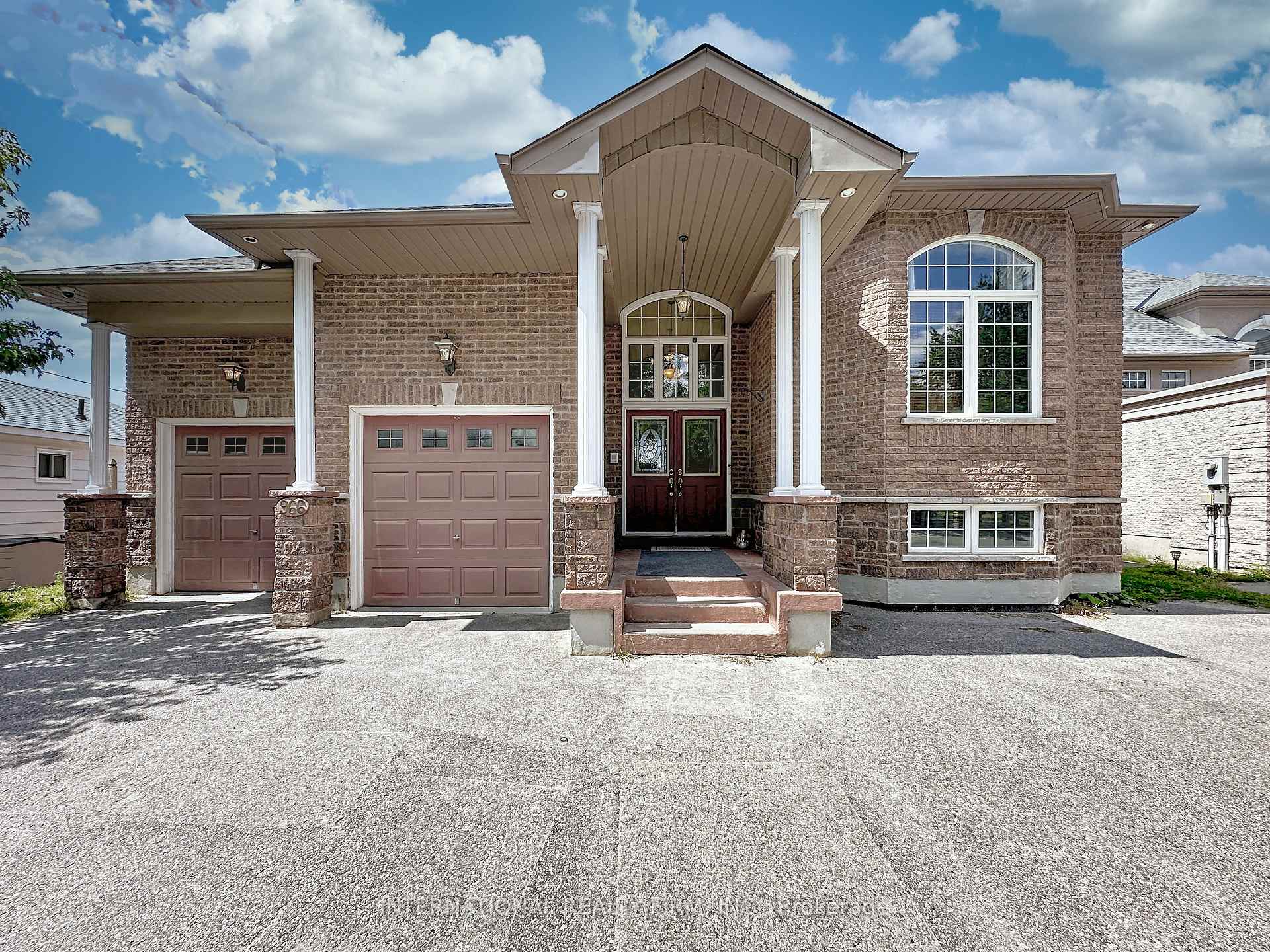 966 Shore Lane, Wasaga Beach, On L9z 2b4