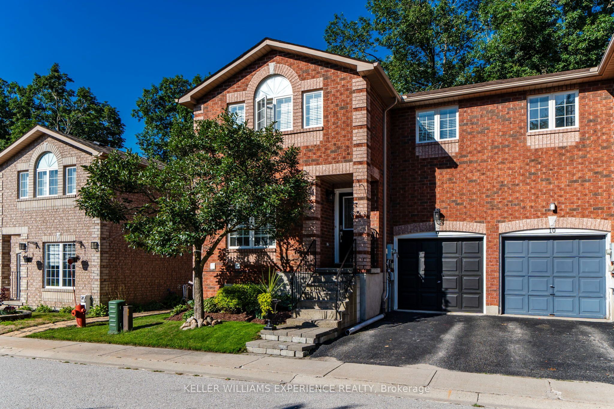 38 Kenwell Crescent 9, Barrie, On L4n 0z6