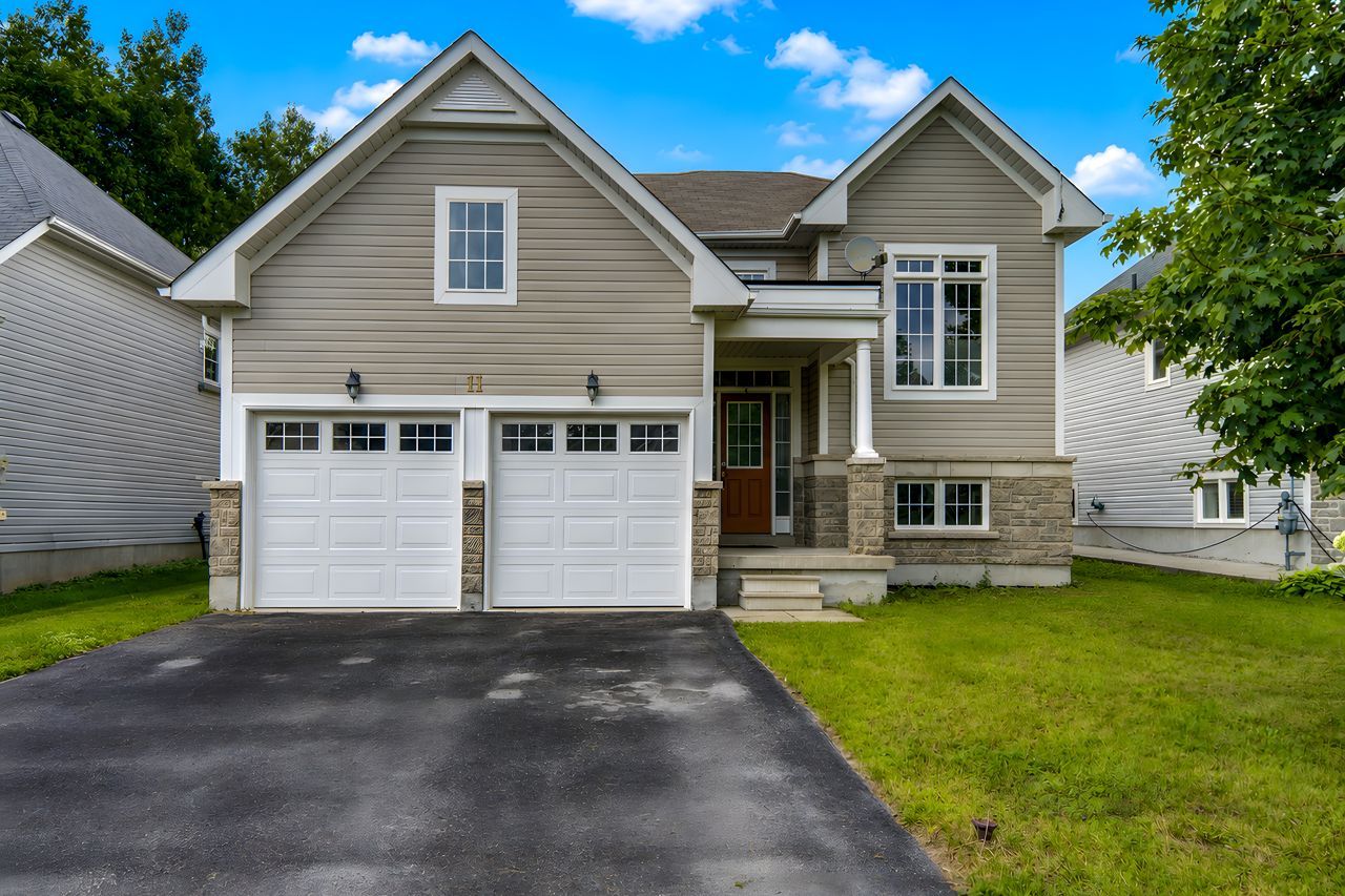 11 Grand Poplar Lane, Wasaga Beach, On L9z 0c7
