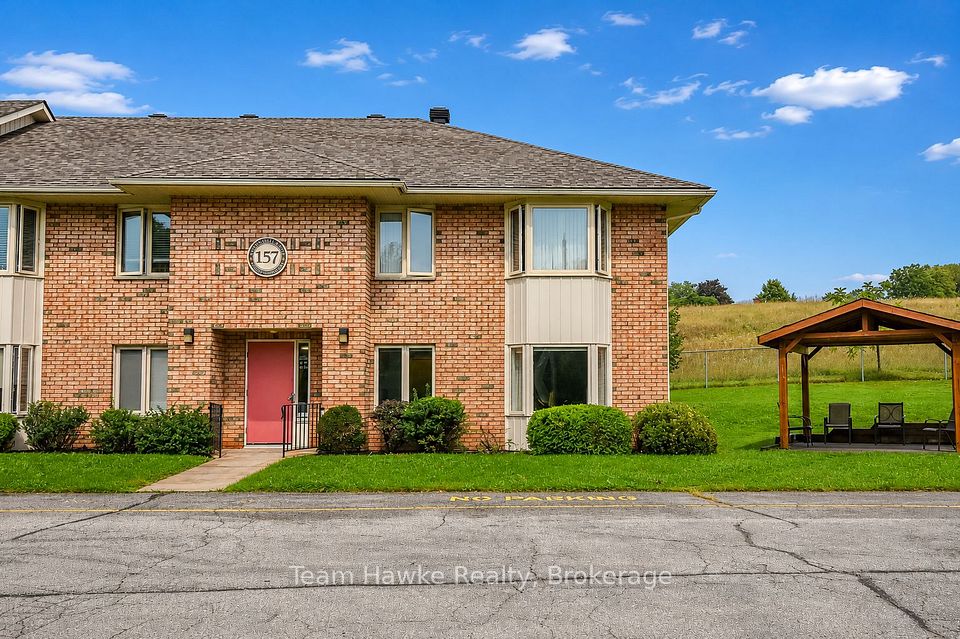 157 Church Street 15, Penetanguishene, On L9m 1e4