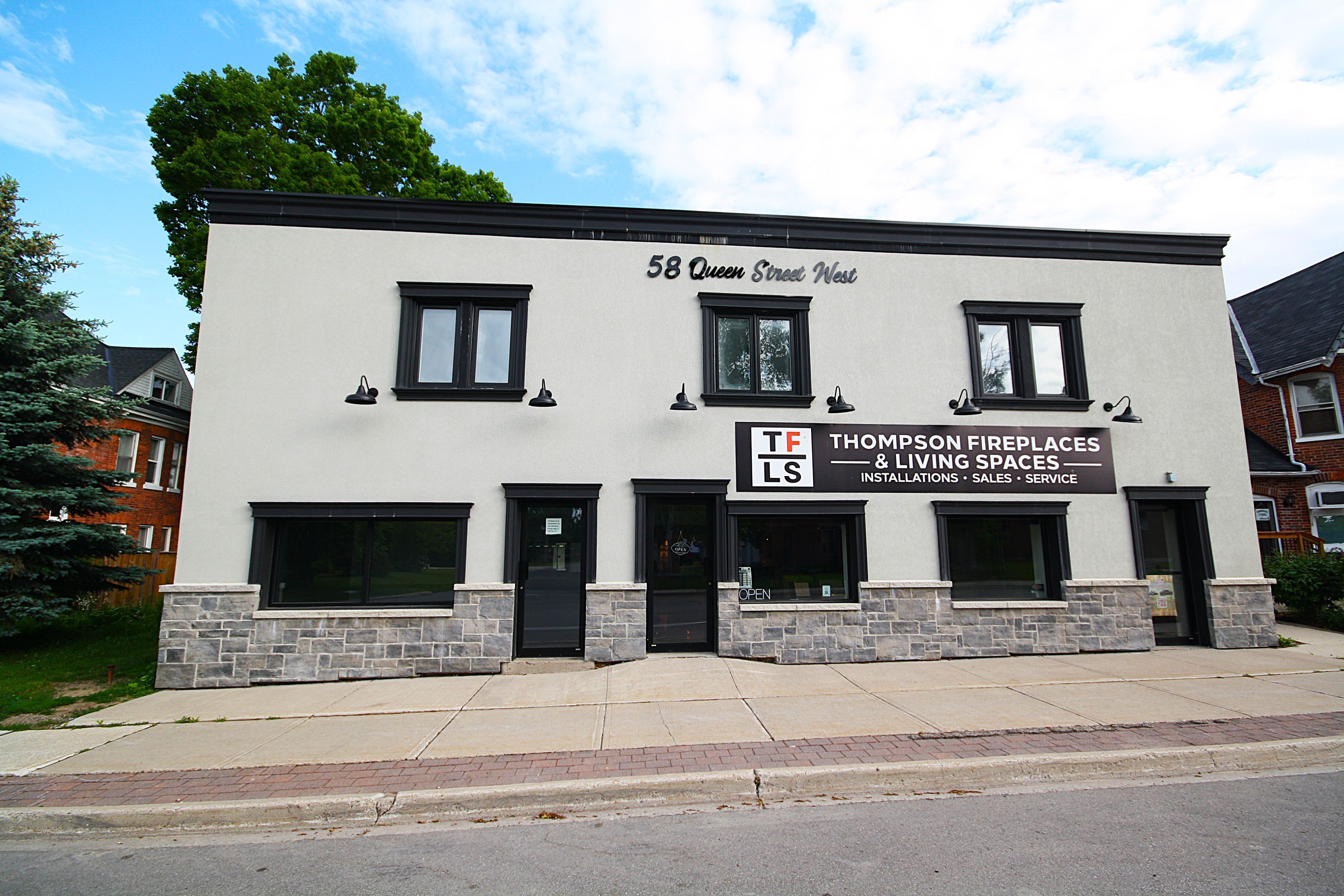 58 Queen Street W 1, Springwater, On L0l 1p0