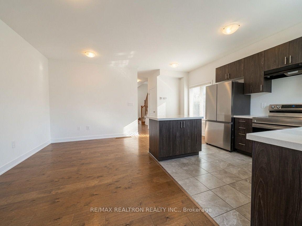 36 Westwood Avenue, Barrie, On L9j 0m6