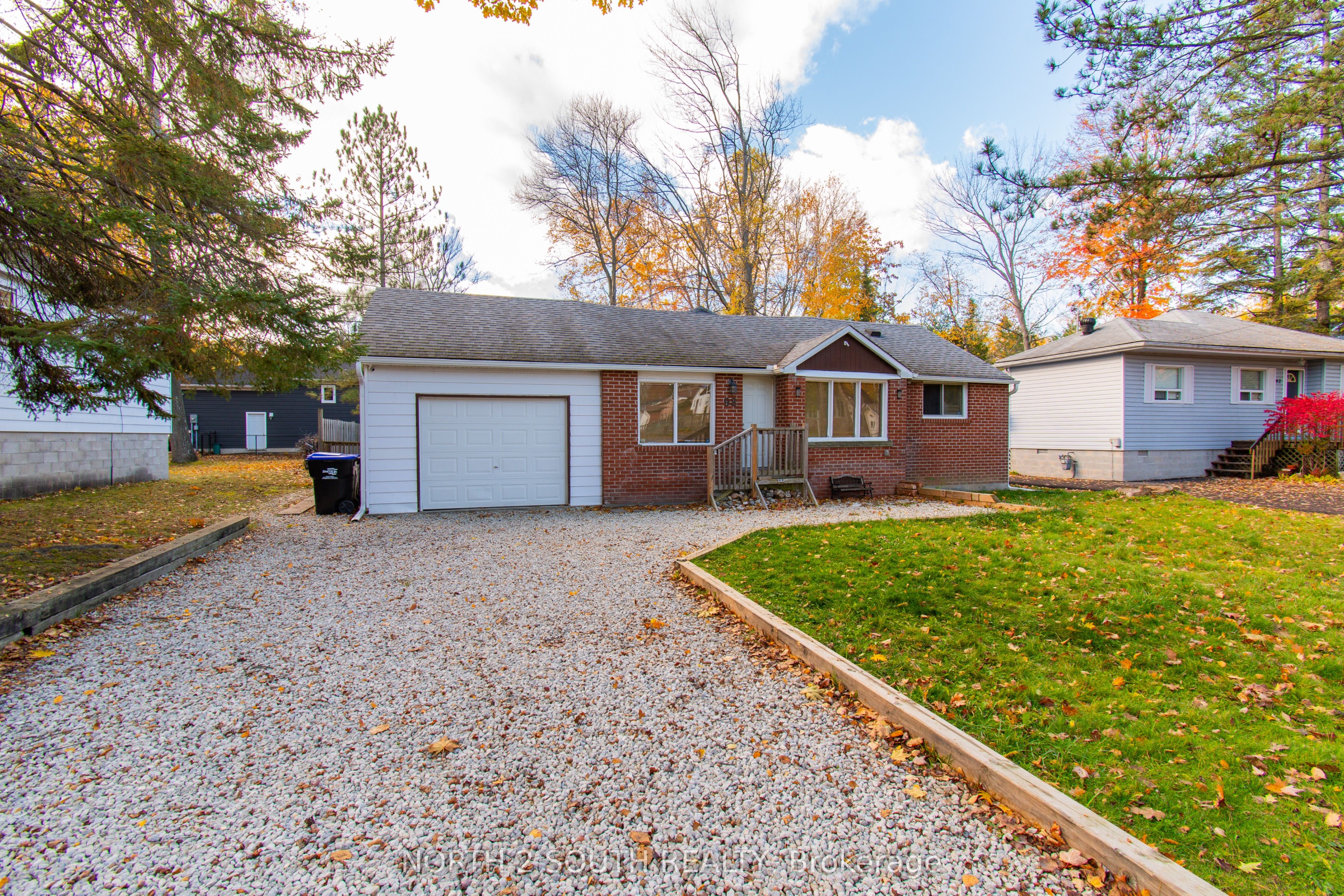 98 33rd Street N, Wasaga Beach, On L9z 2b9