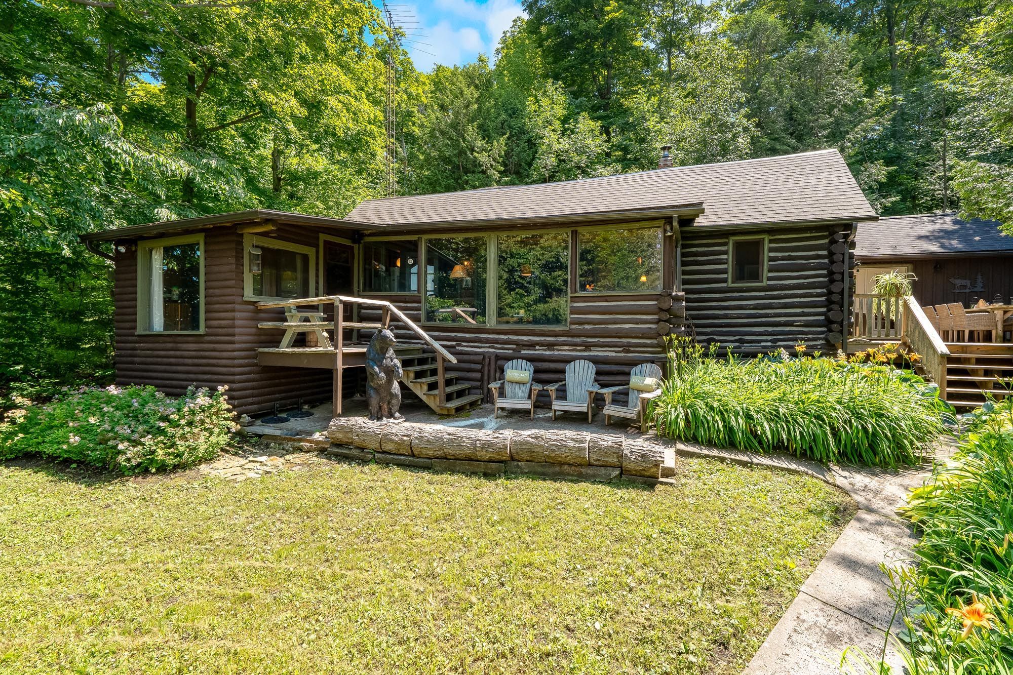108 Shoreline Road, Tiny, On L9m 1r3