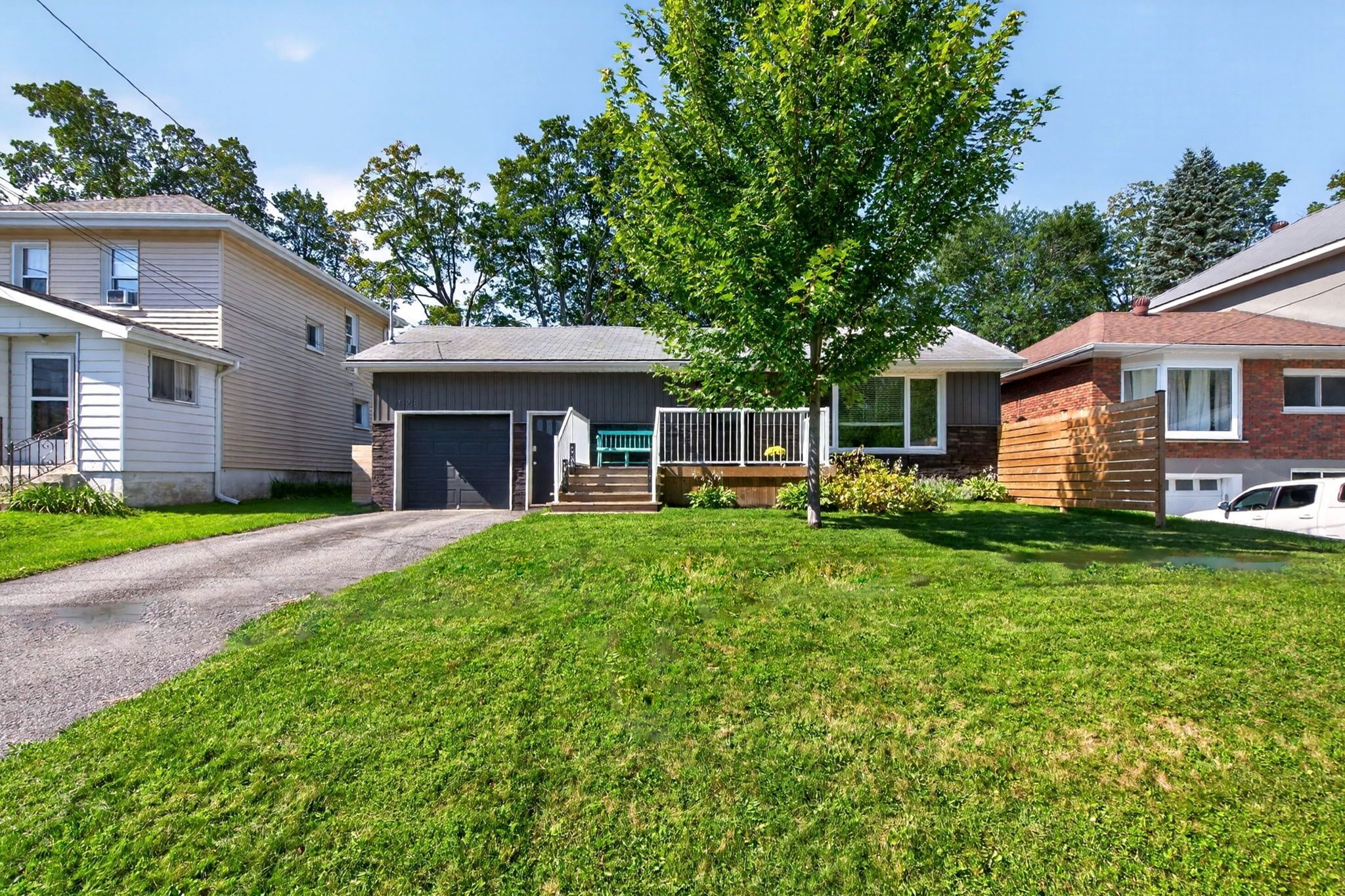 128 Ninth Street, Midland, On L4r 4b8