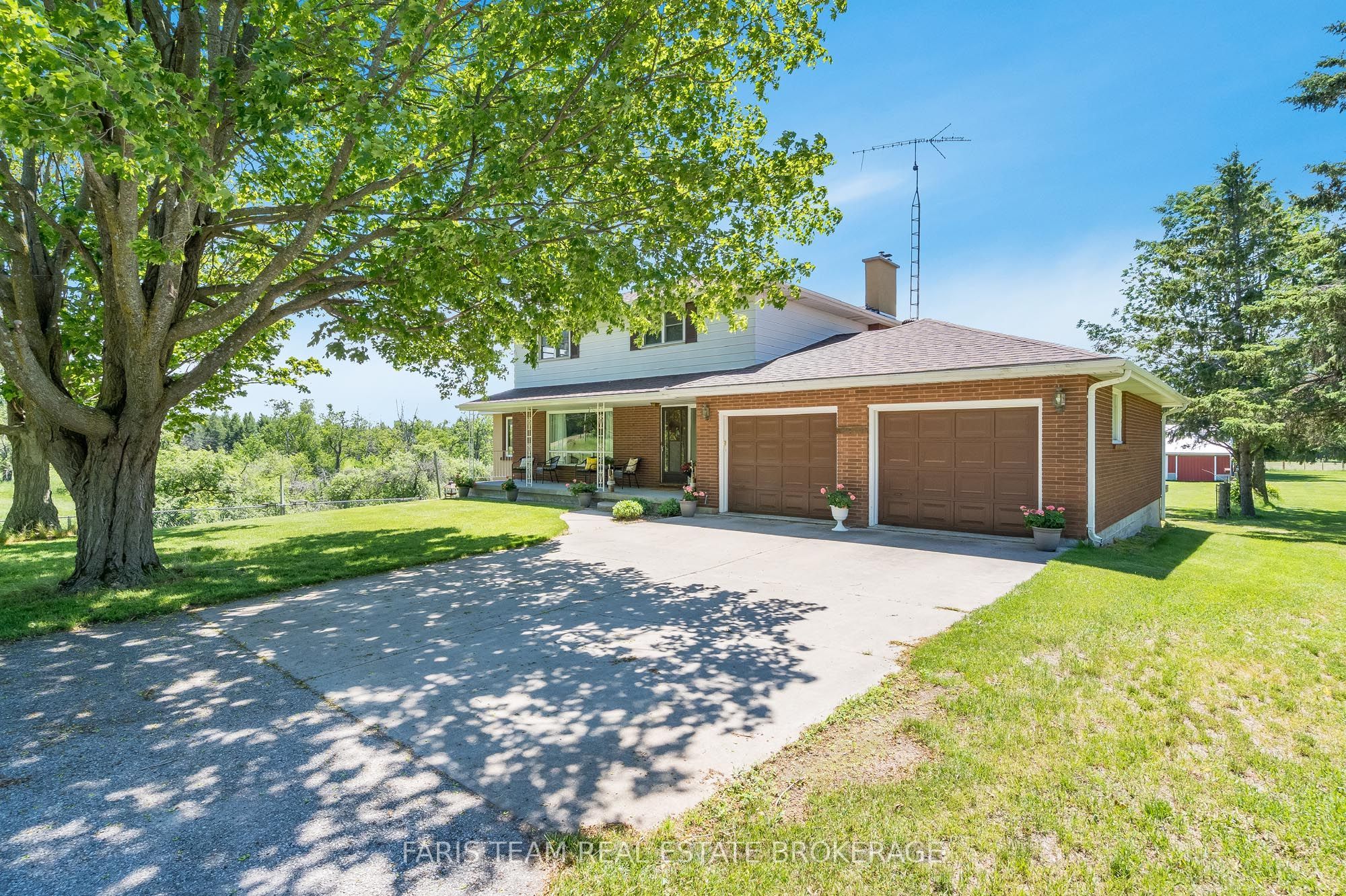 2966 George Johnston Road, Springwater, On L9x 1t8