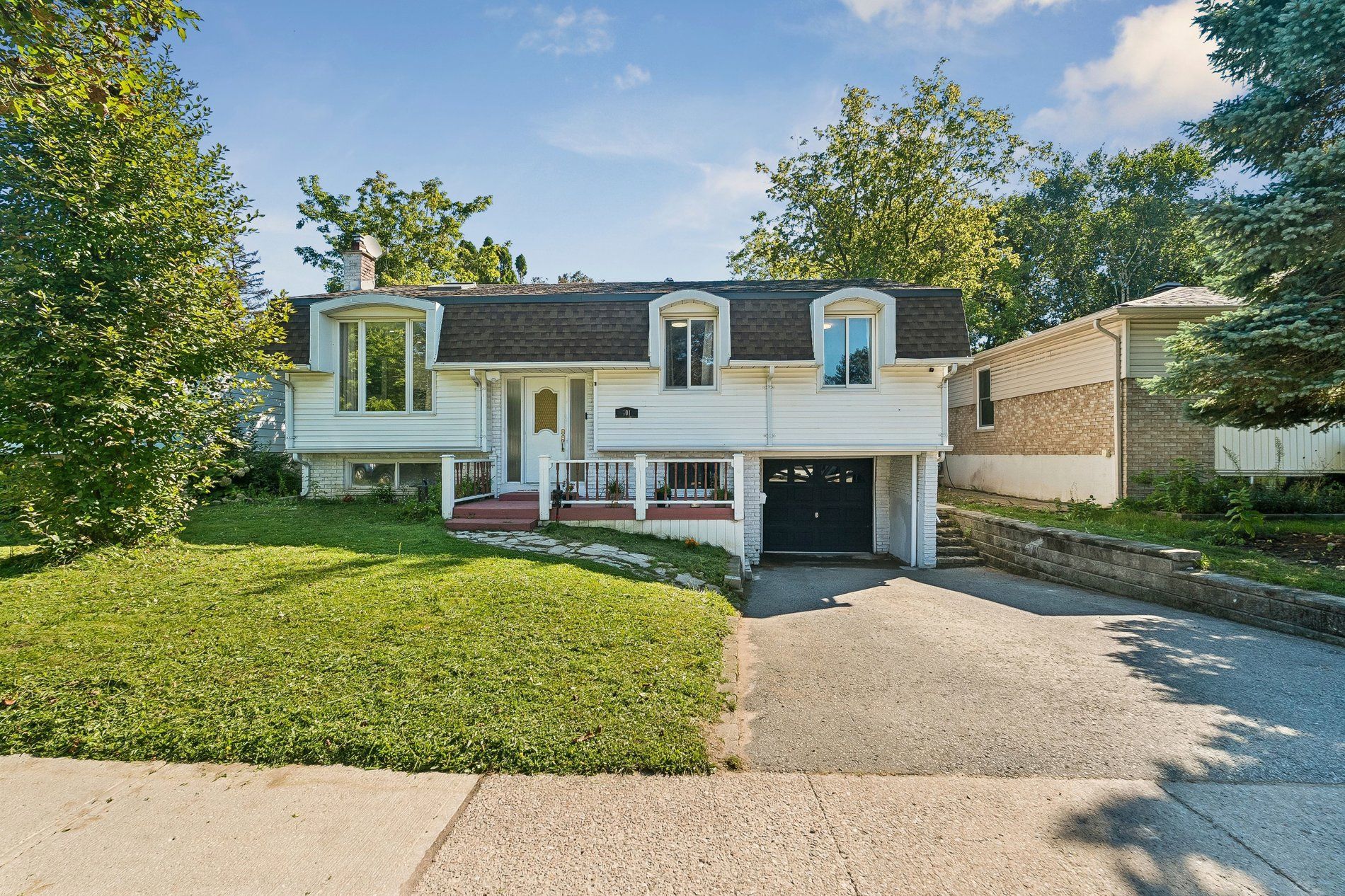 101 Marshall Street, Barrie, On L4n 4k7