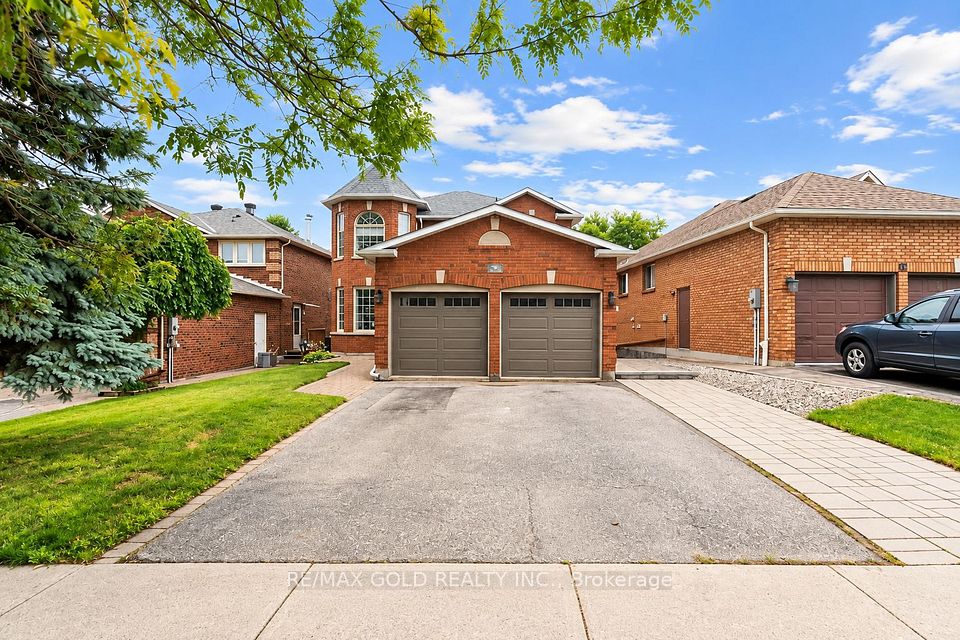 43 Golden Meadow Road Bsmt, Barrie, On L4n 7g5