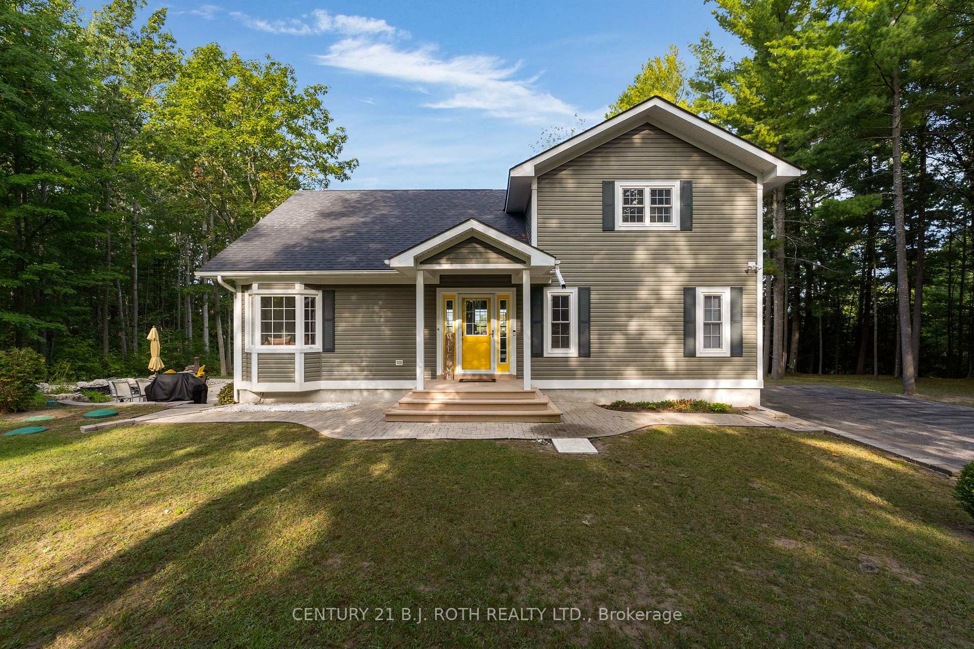 2710 Portage Trail, Springwater, On L9x 0j3
