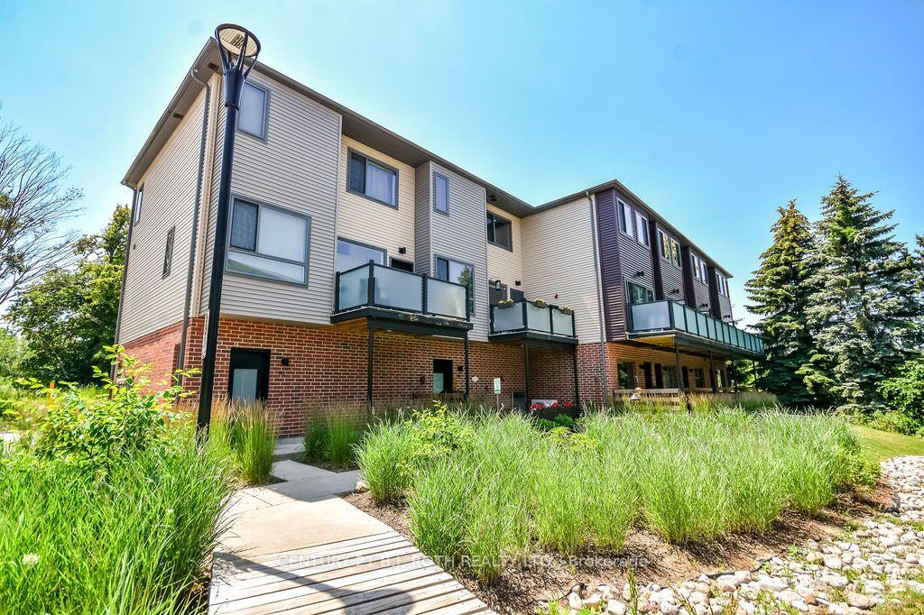 369 Essa Road 86, Barrie, On L4n 9c8