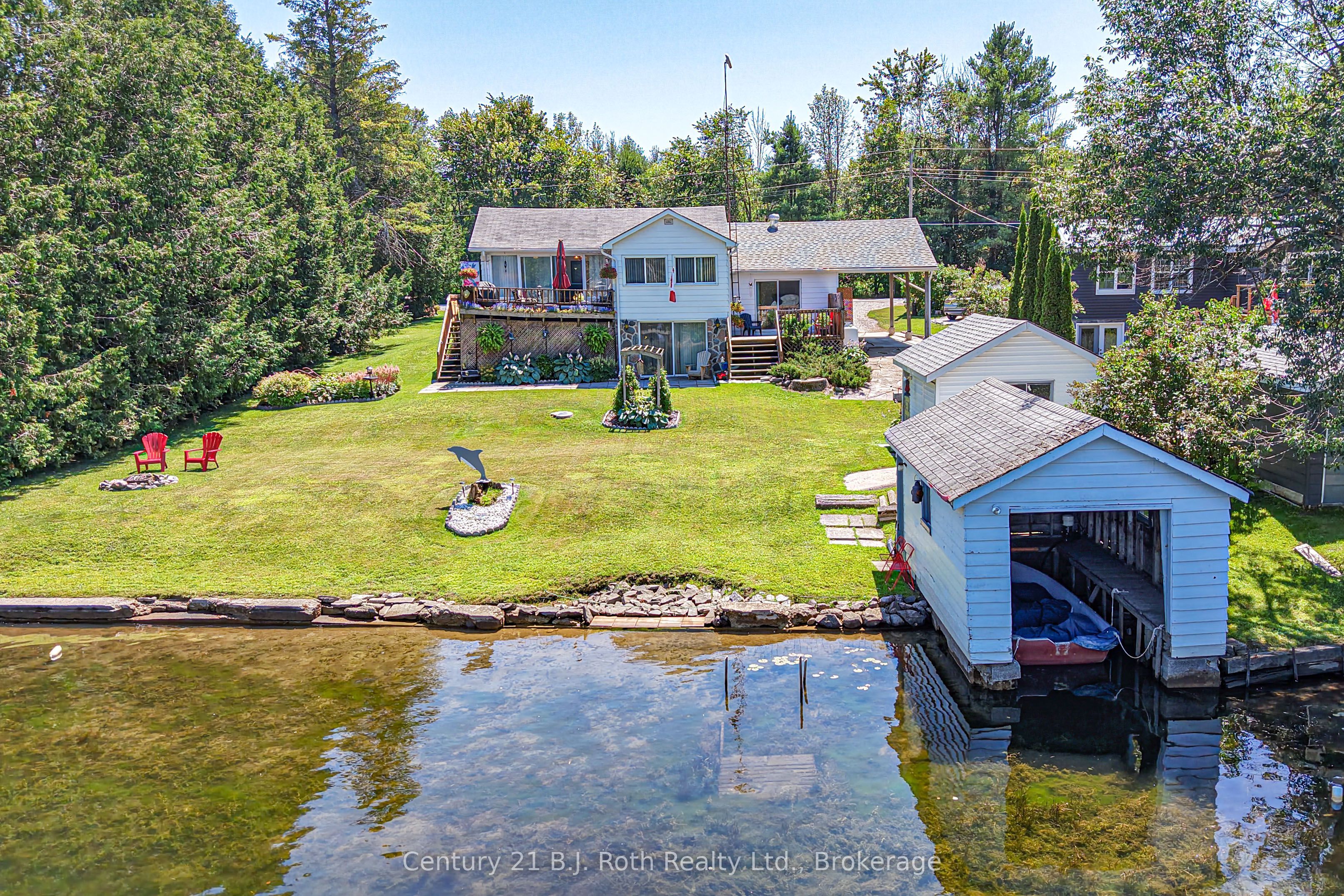 4202 Canal Road, Severn, On L0k 2b0