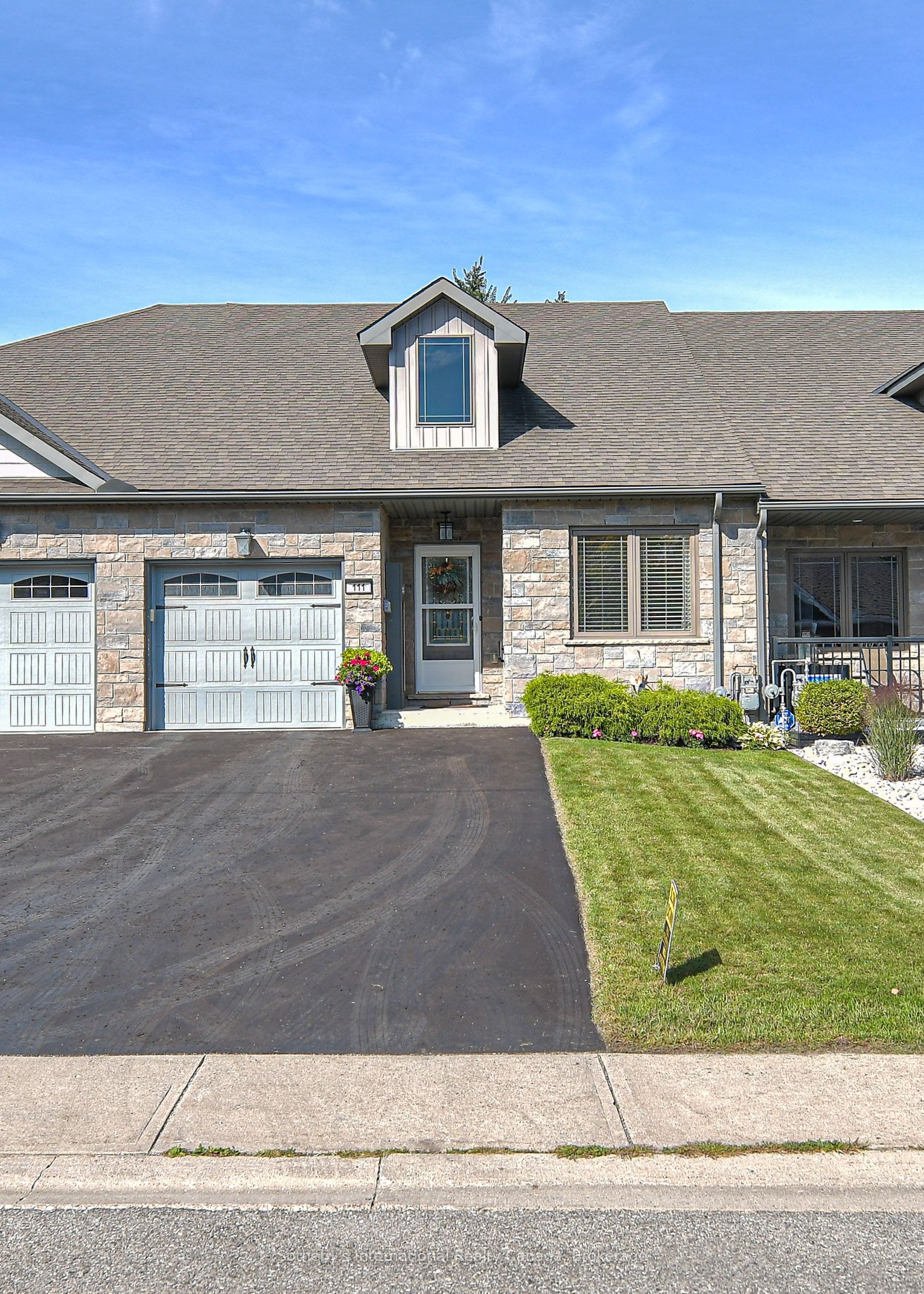 111 Lucy Lane, Orillia, On L3v 7a8