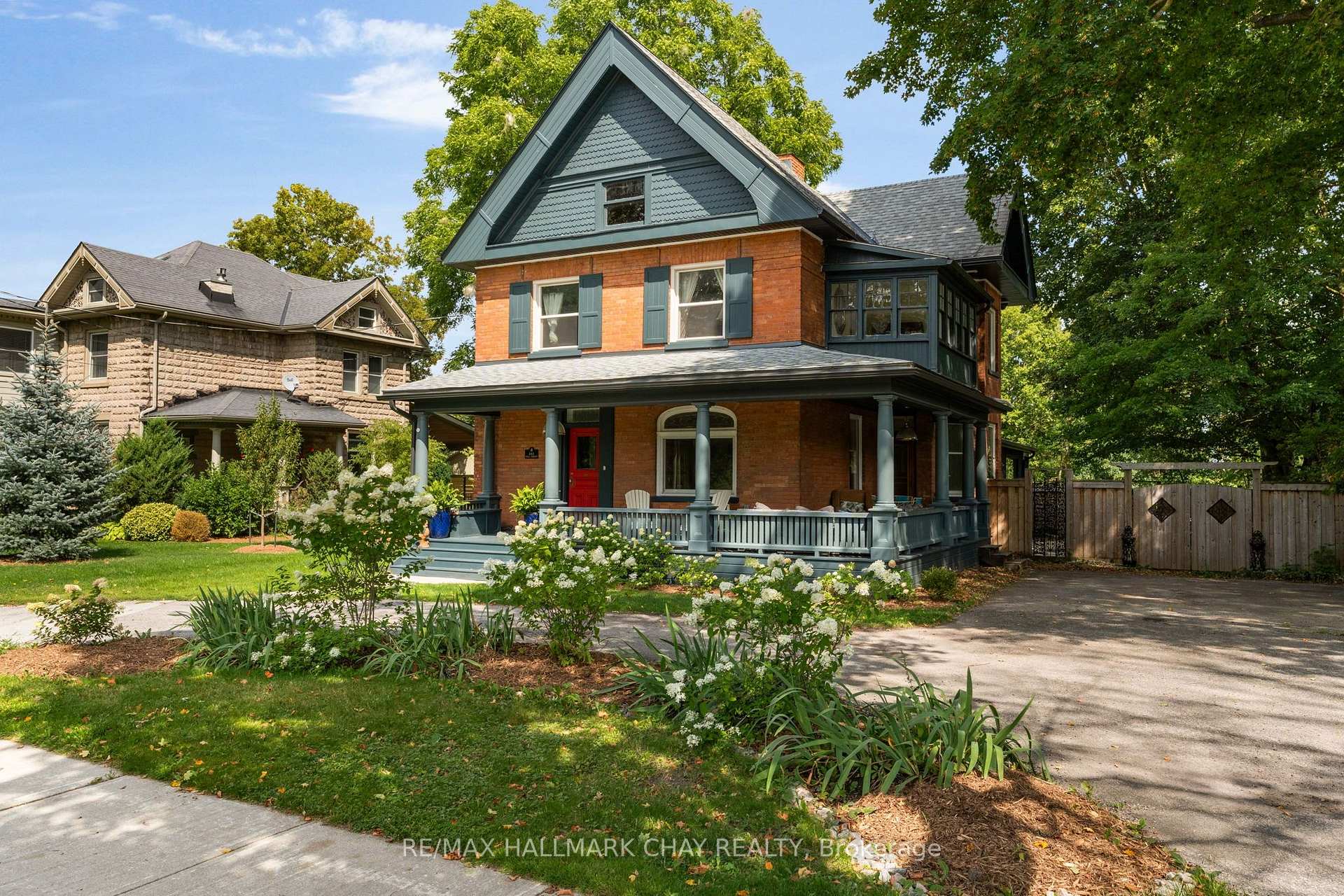 243 Mill Street, Clearview, On L0m 1g0
