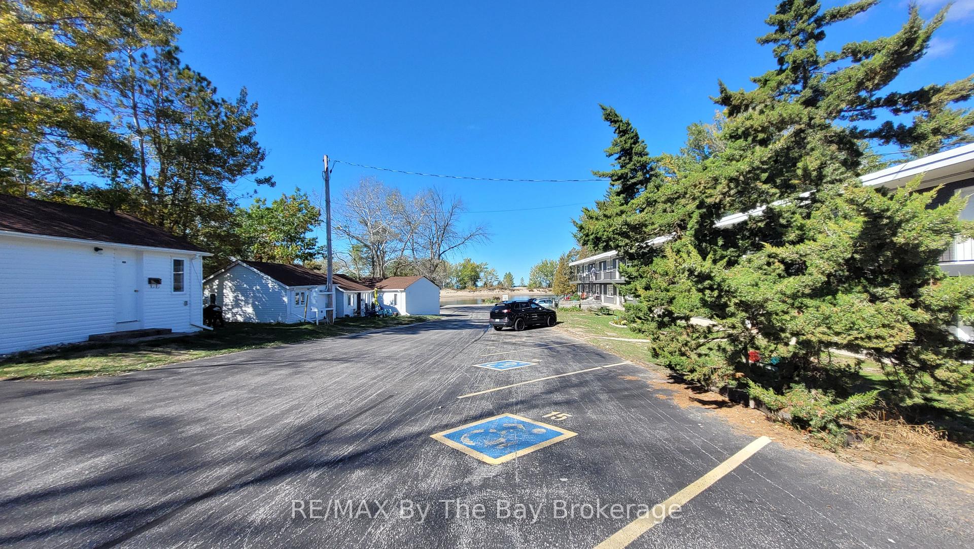 280 River Road E D03, Wasaga Beach, On L9z 2l7